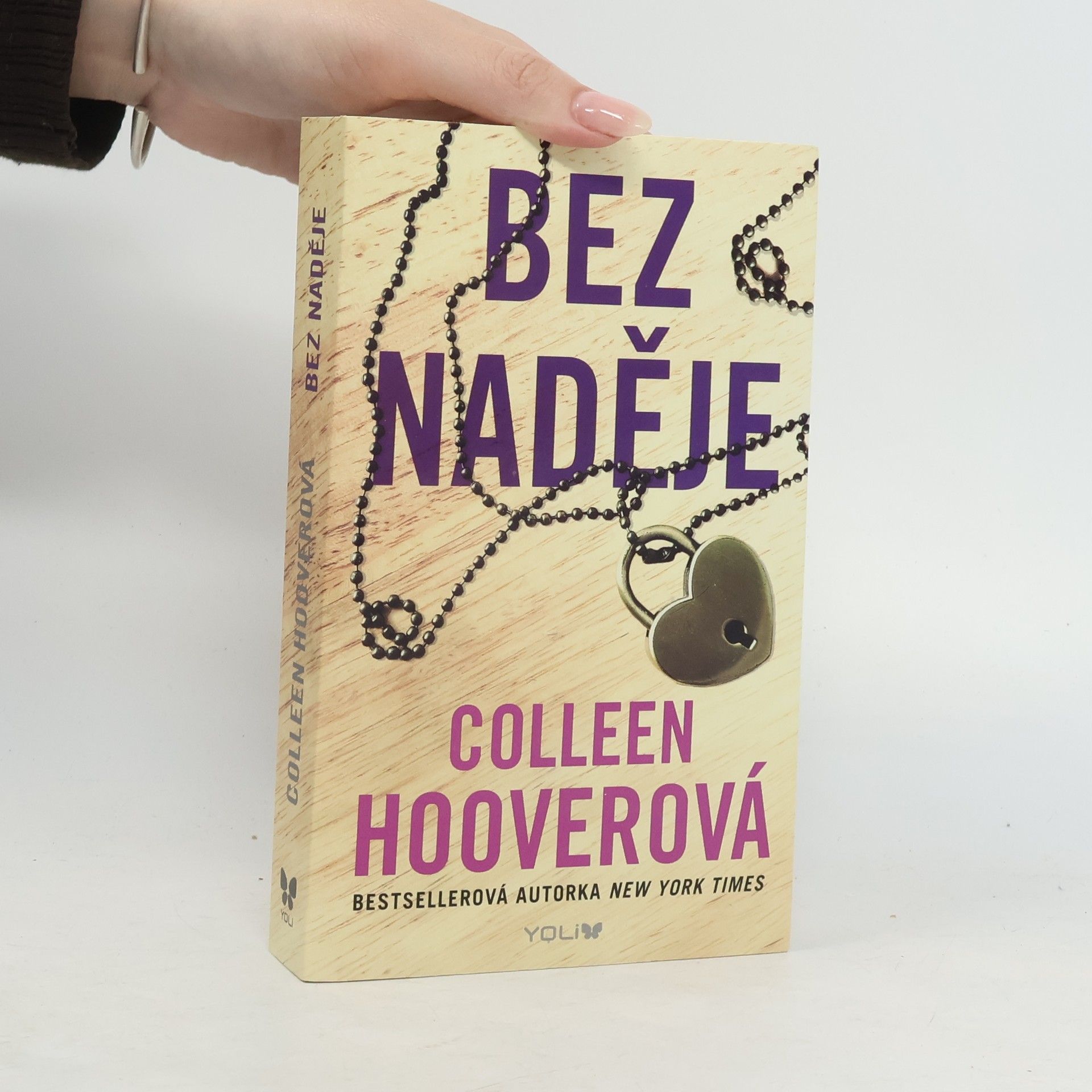 Colleen Hoover Bez naděje