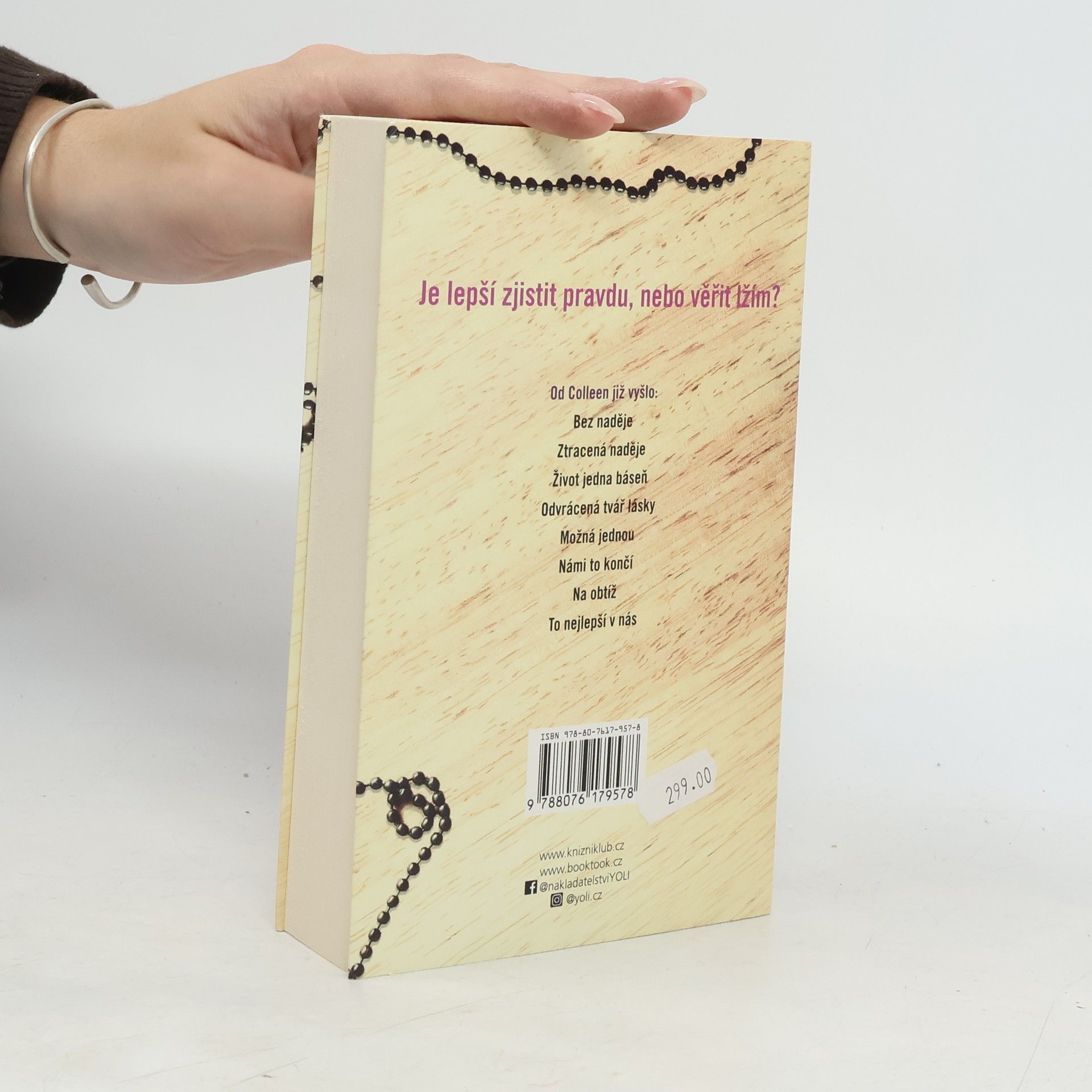 Colleen Hoover Bez naděje