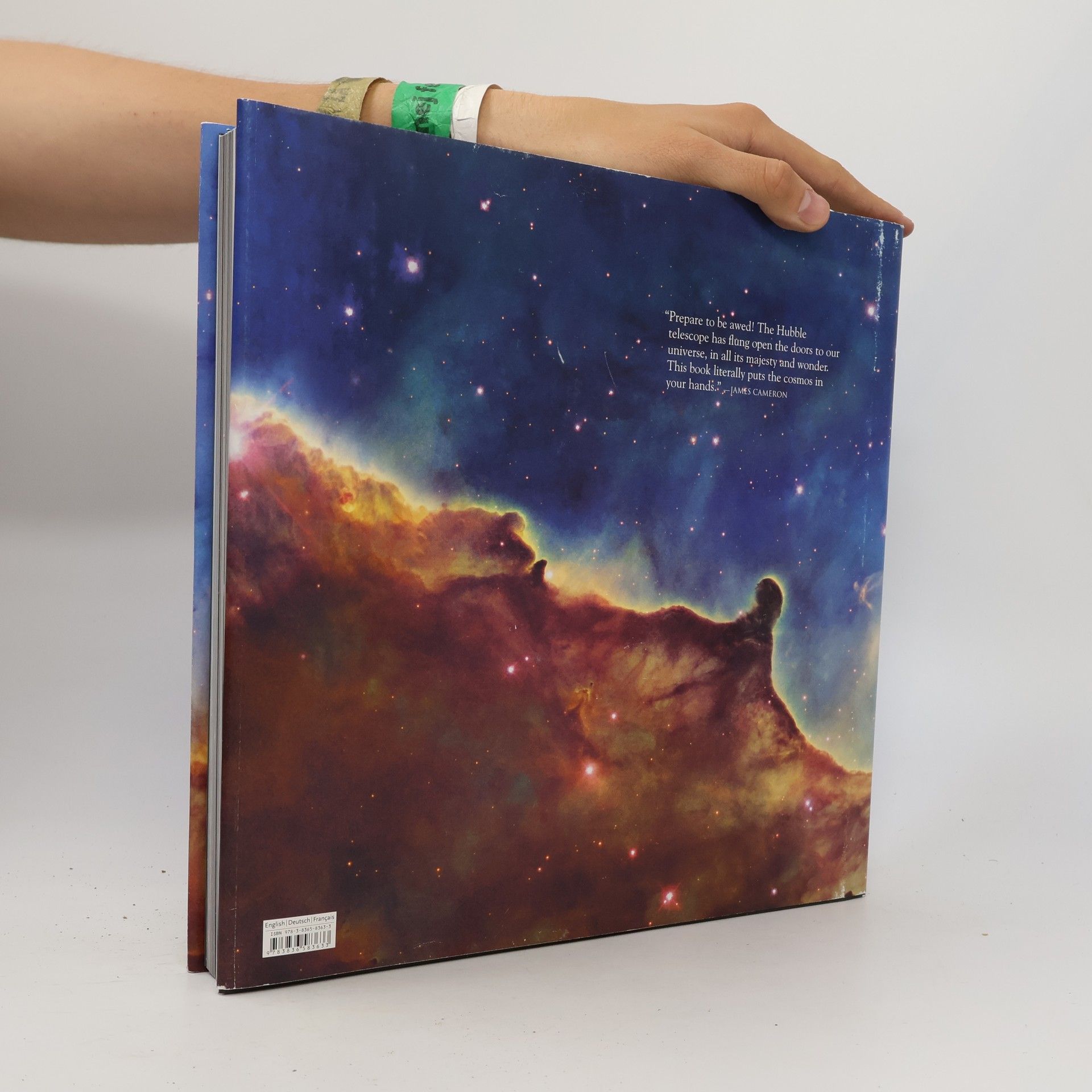 Owen Edwards Expanding Universe. the Hubble Space Telescope