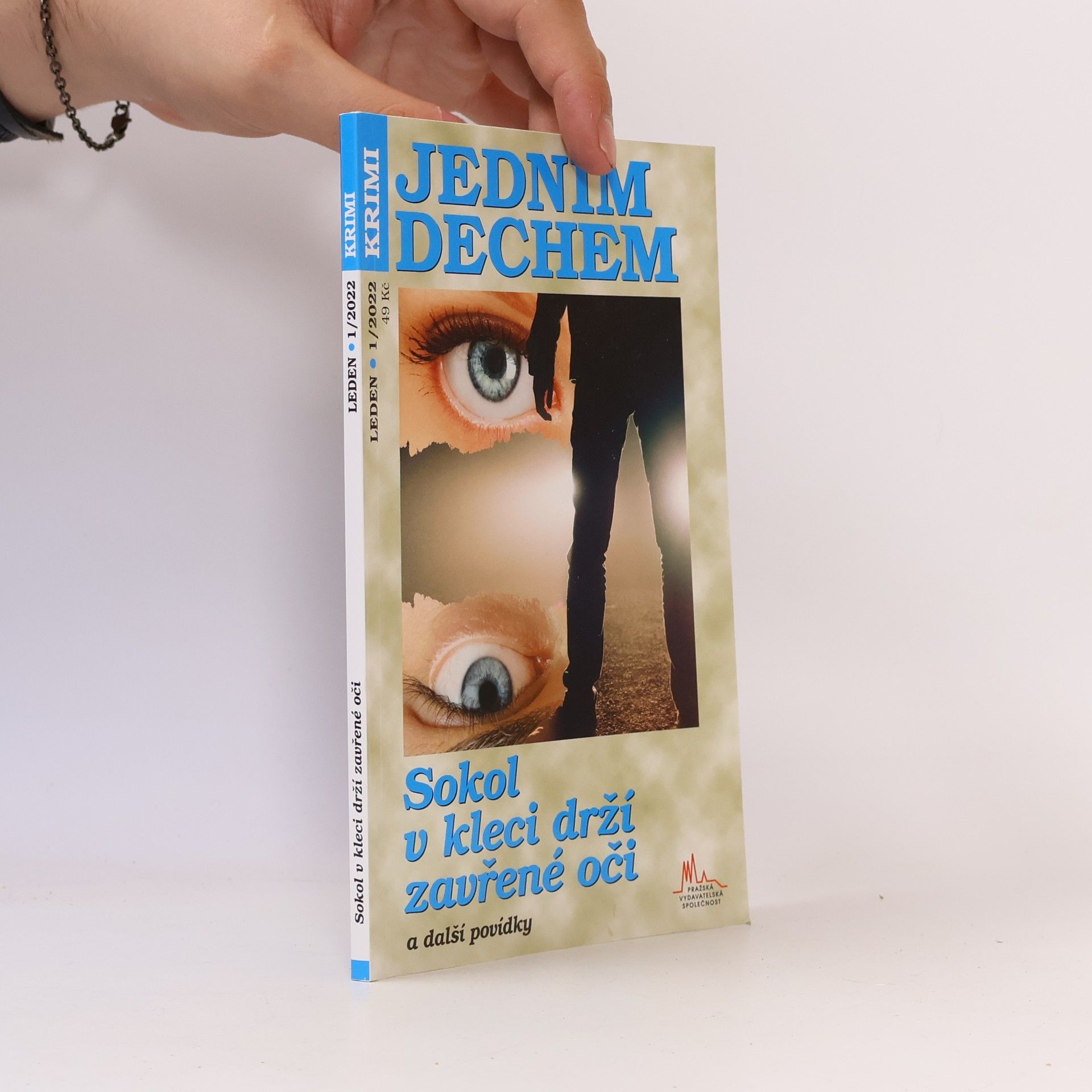 Autorenkollektiv Jedním dechem 1/2022. Sokol v kleci drží zavřené oči