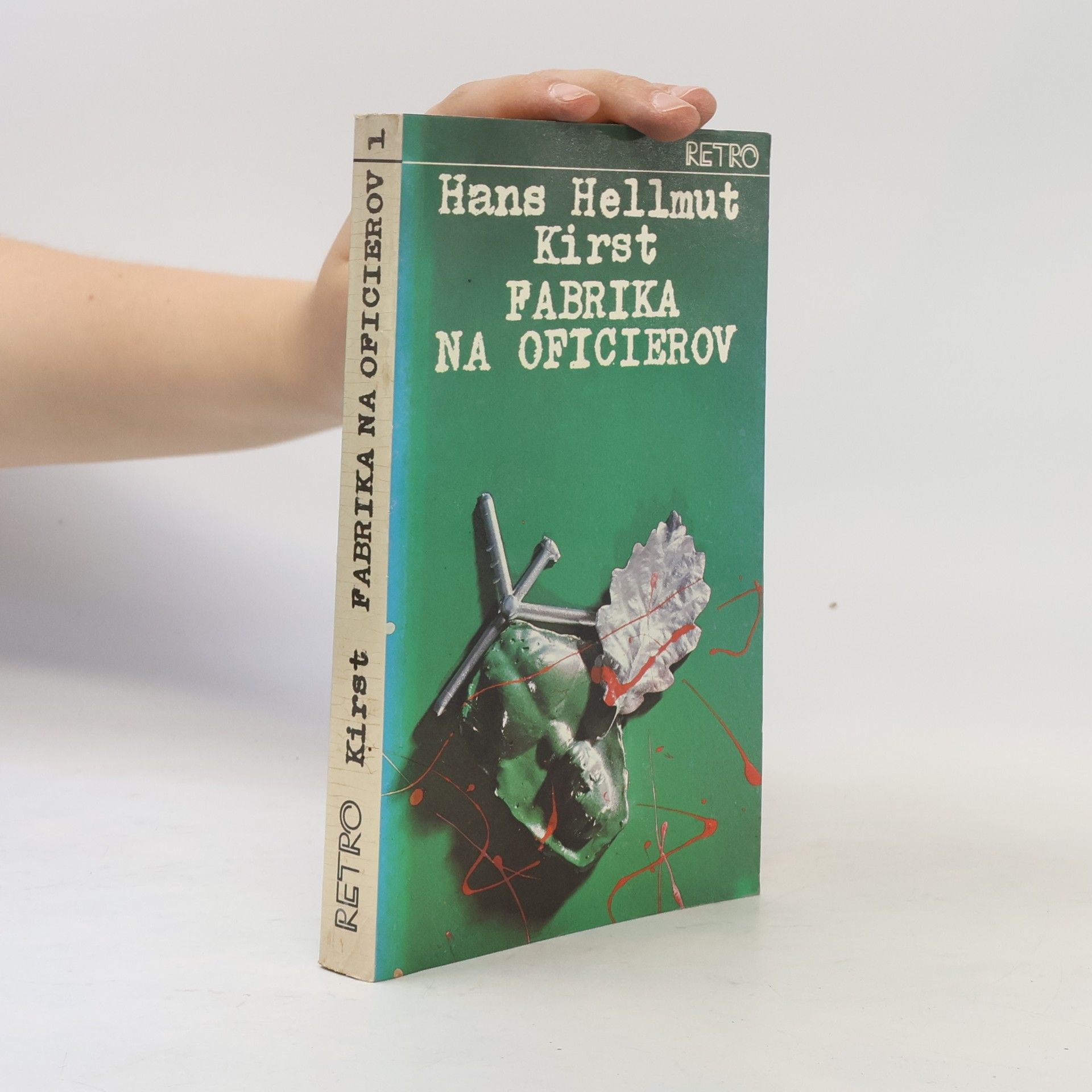 Hans Hellmut Kirst Fabrika na oficierov 1