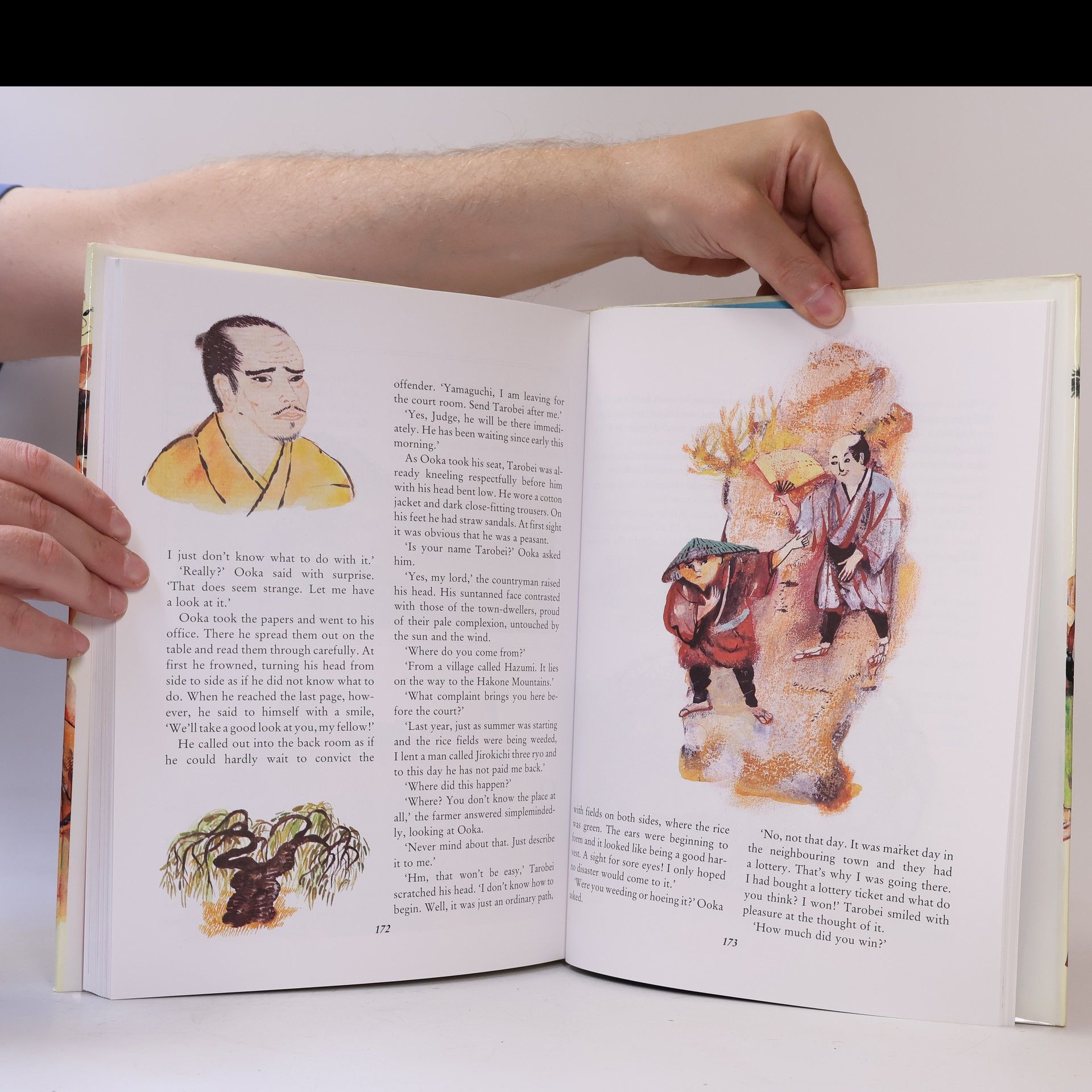 Zdeněk Hrdlička Japanese Folktales : Stories about Judge Ooka