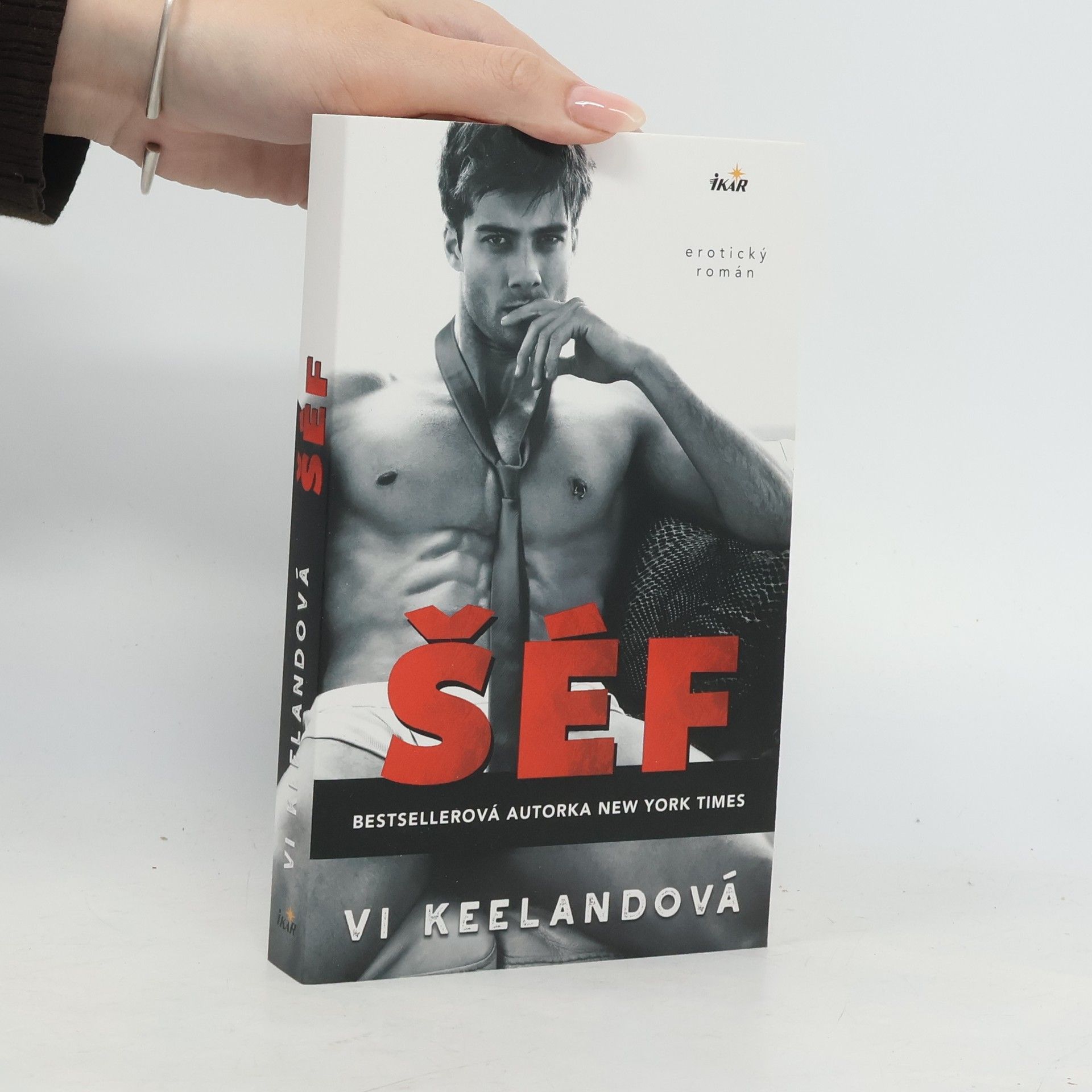 Vi Keeland Šéf