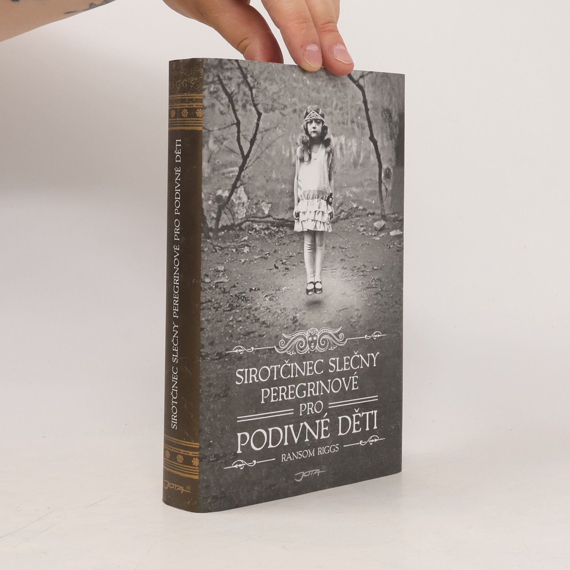 Ransom Riggs Sirotčinec slečny Peregrinové pro podivné děti