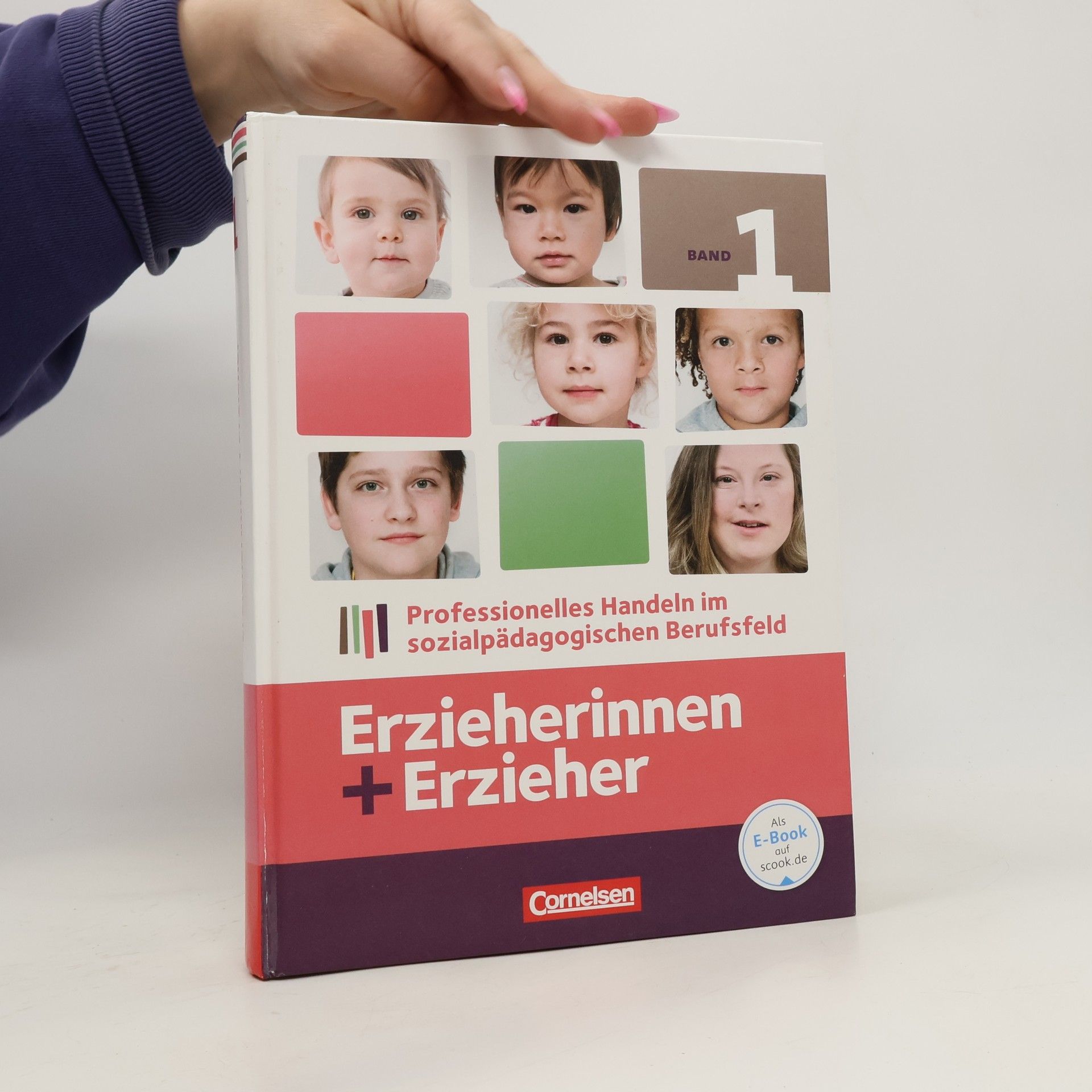 Collectif d'auteurs Erzieherinnen + Erzieher 01 Fachbuch