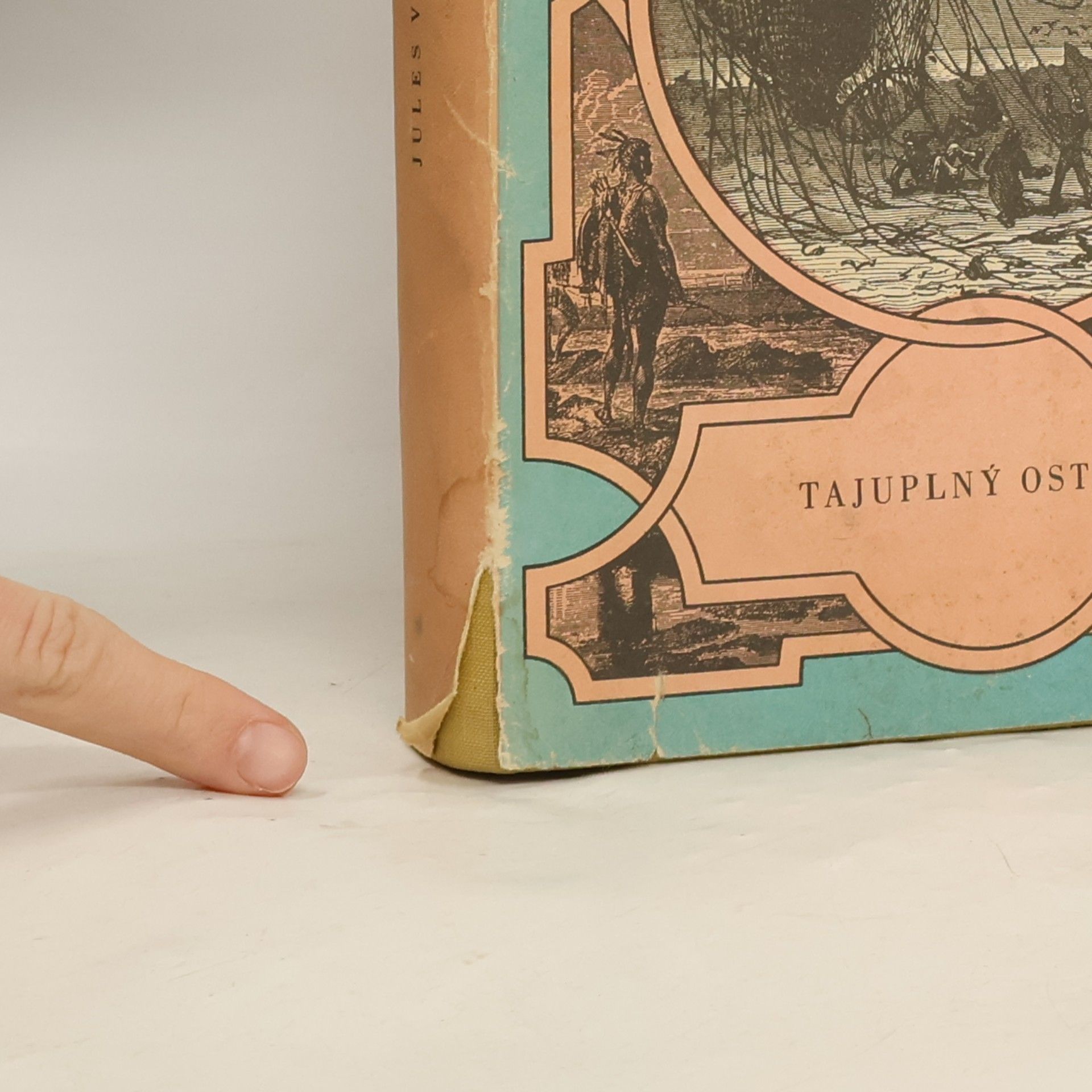 Jules Verne Tajuplný ostrov