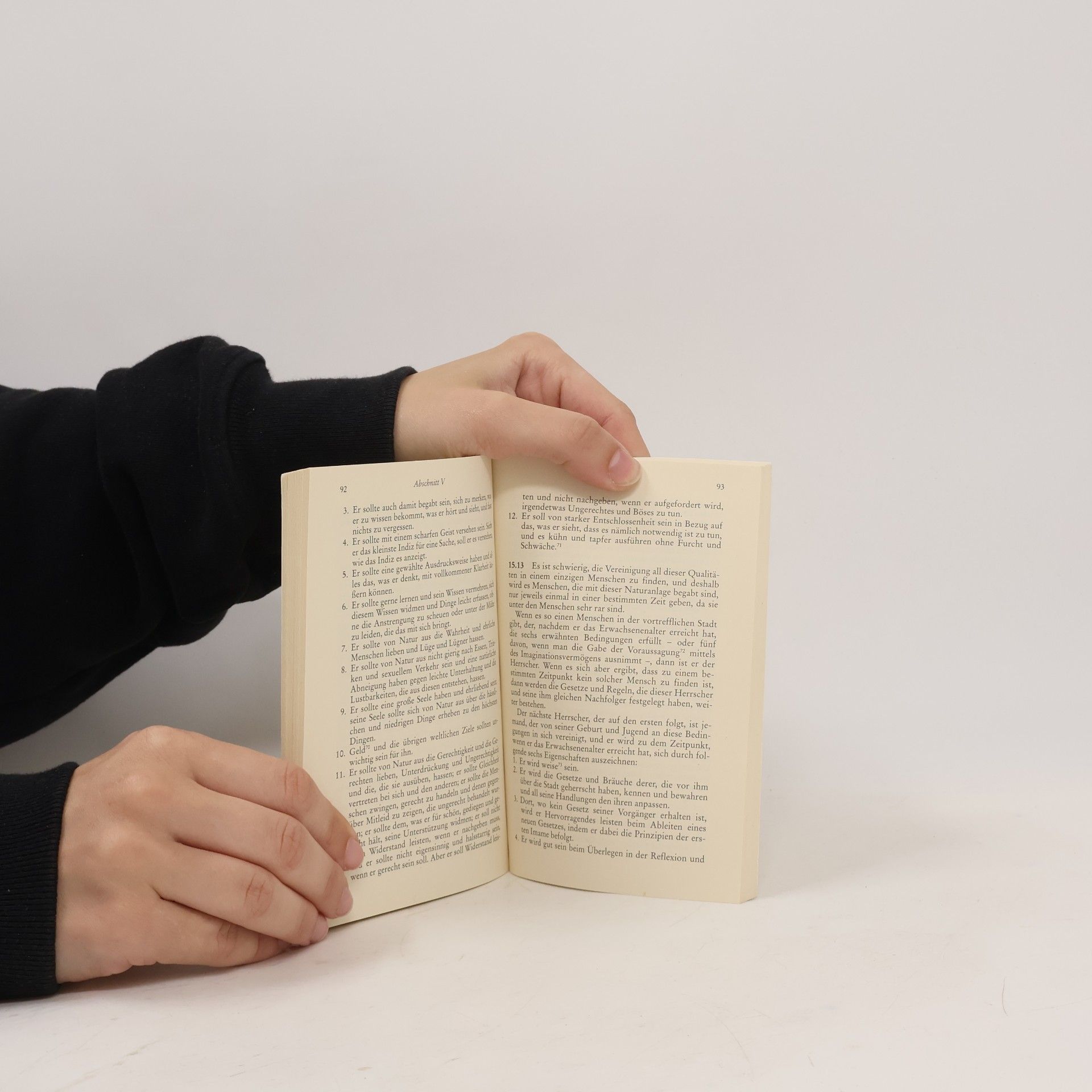 Abū-Naṣr Muḥammad Ibn-Muḥammad al- Fārābī Die Prinzipien der Ansichten der Bewohner der vortrefflichen Stadt