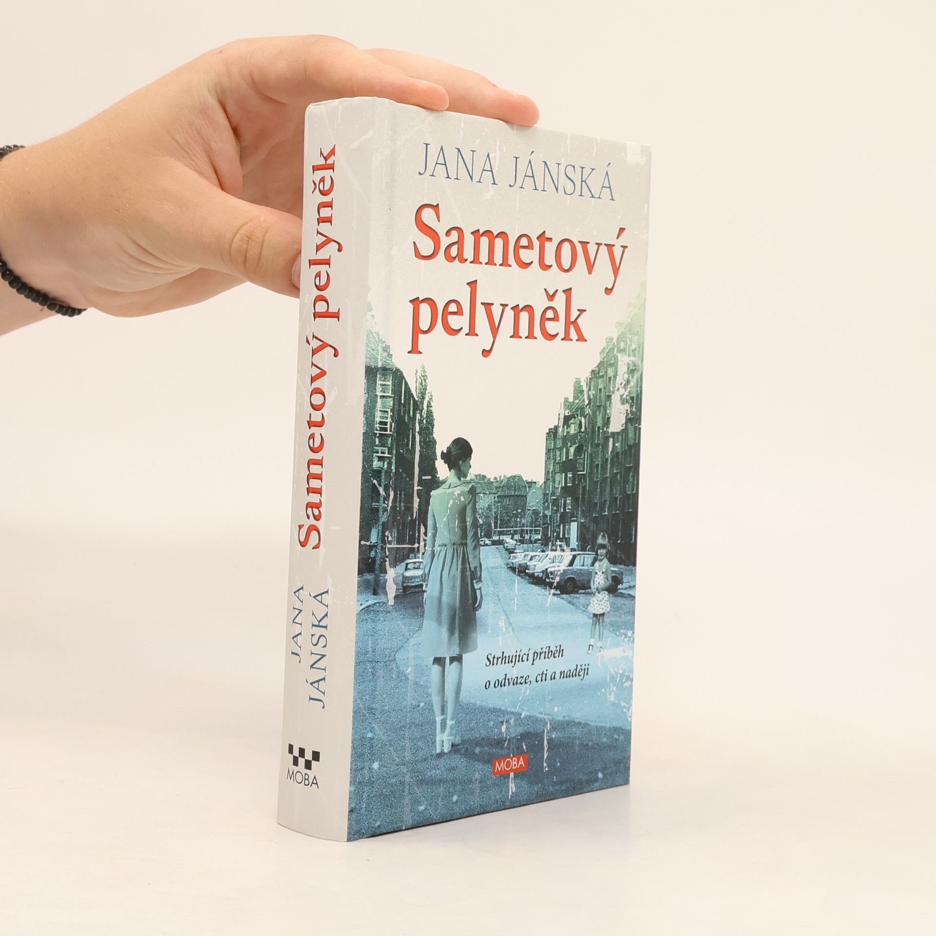 Jana Janská Sametový pelyněk