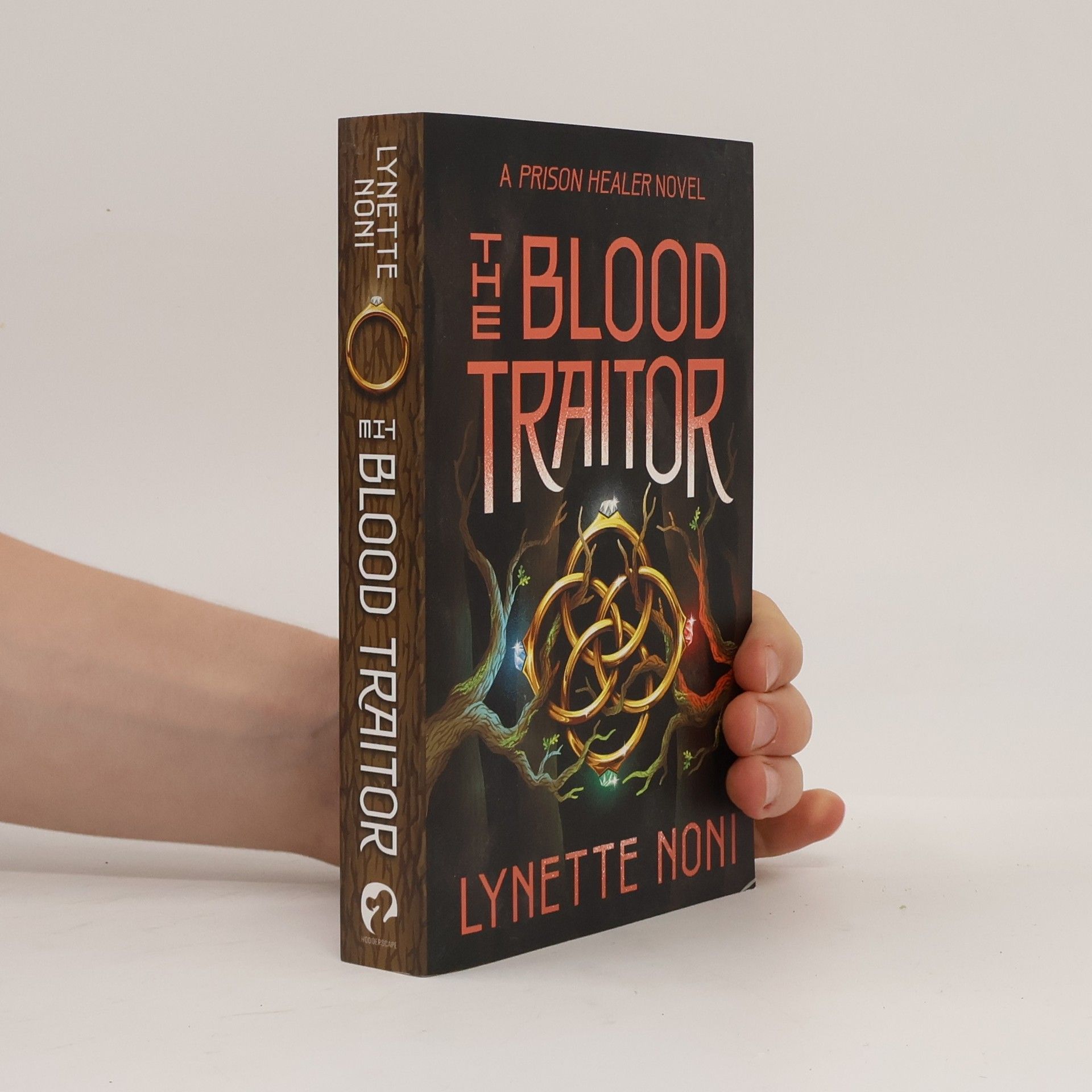 Lynette Noni The Blood Traitor
