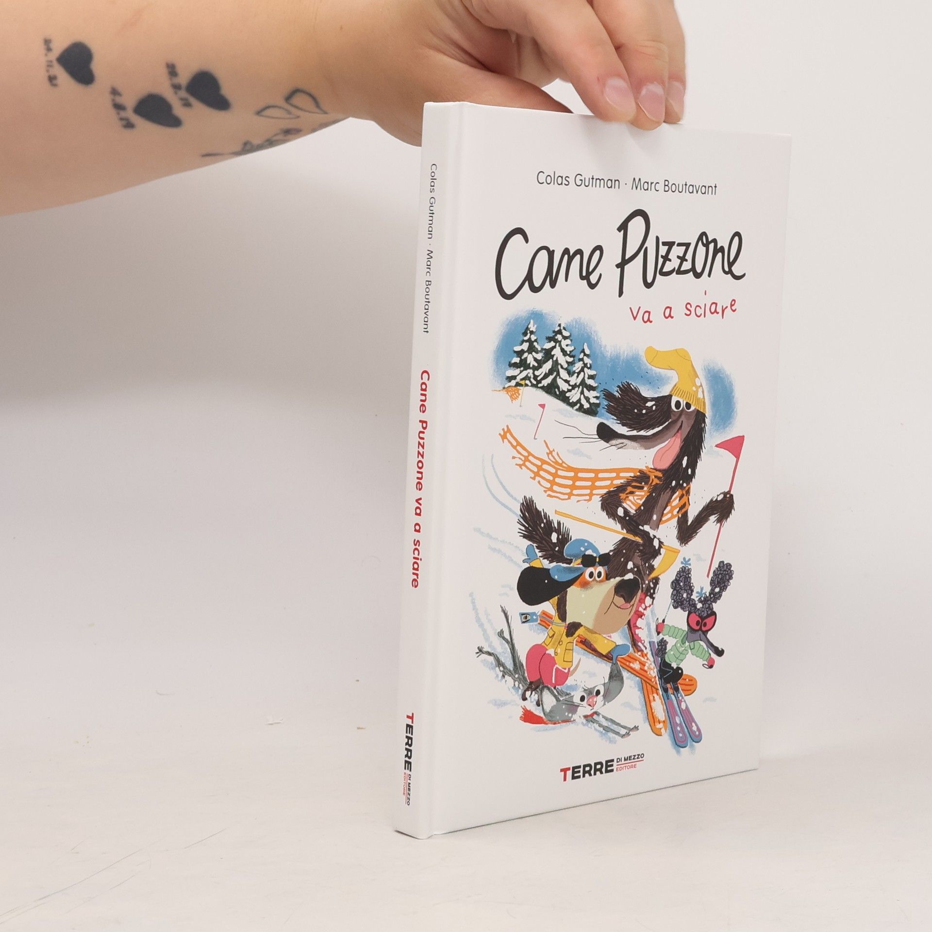 Colas Gutman Cane Puzzone va a sciare