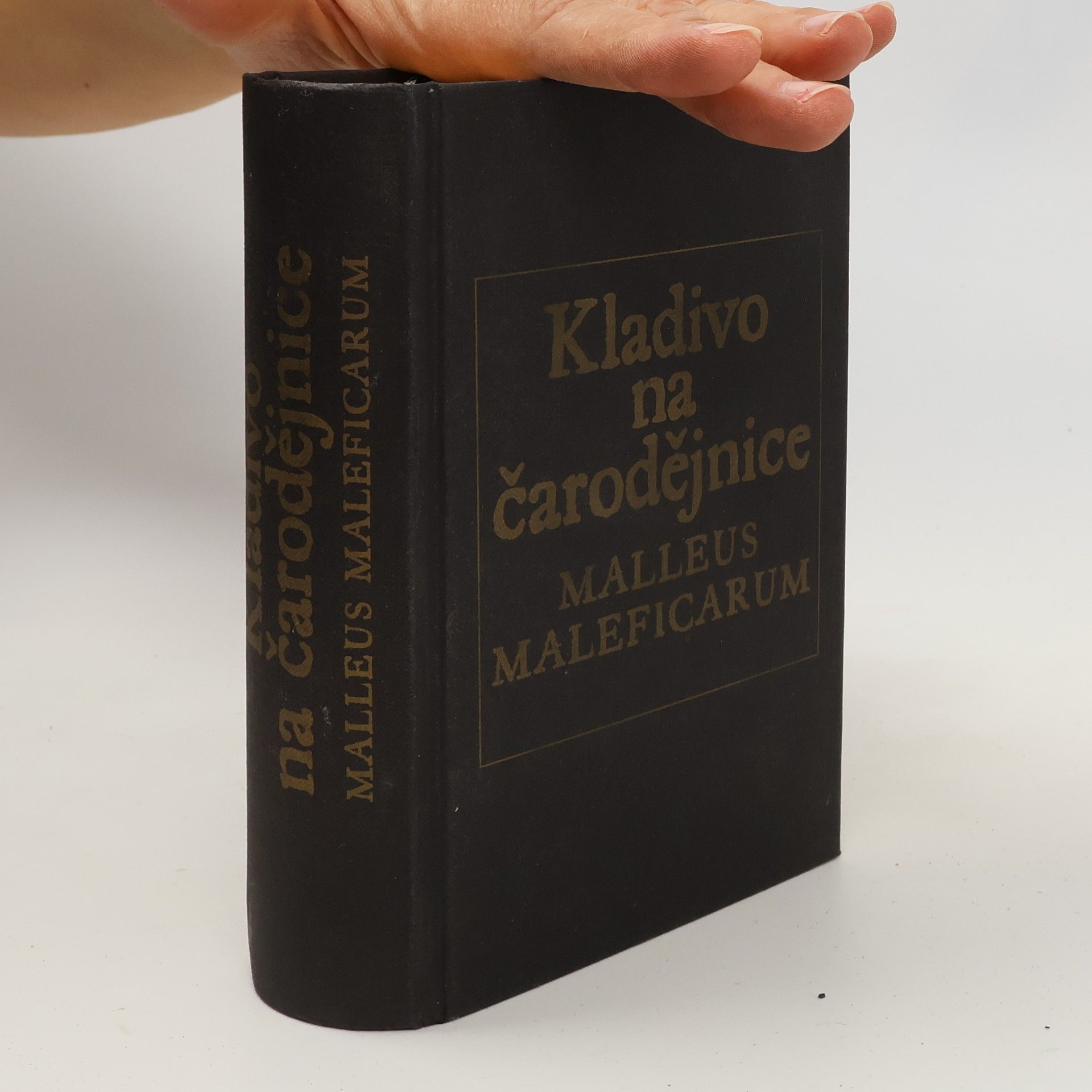 Heinrich Kramer Kladivo na čarodějnice - Malleus Maleficarum