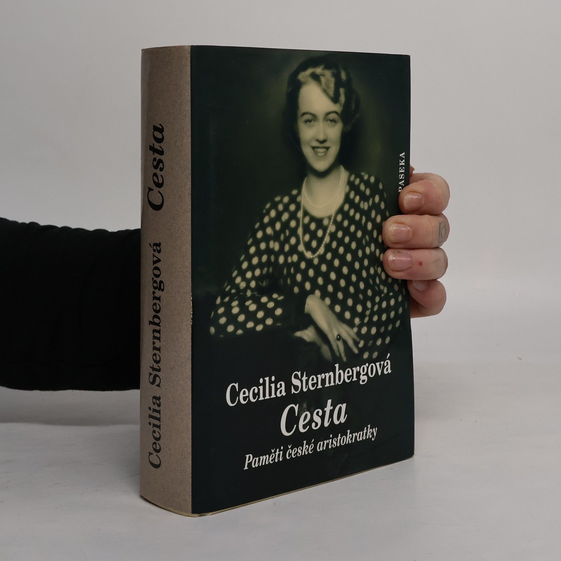 Cecilia Sternberg Cesta: Paměti české aristokratky