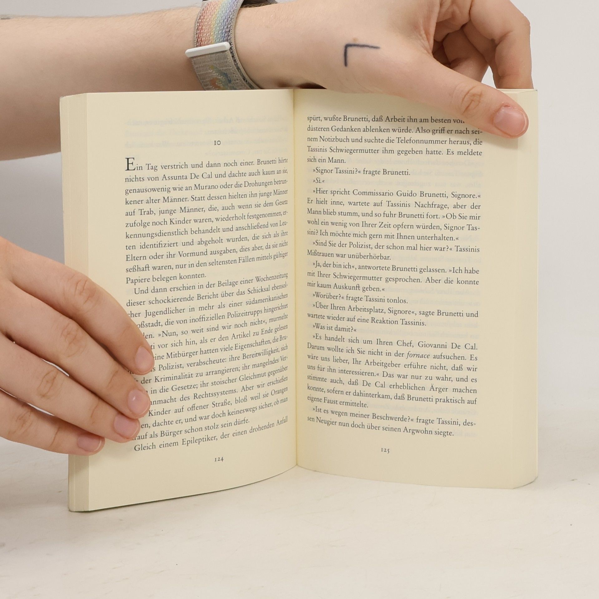 Donna Leon Wie durch ein dunkles Glas