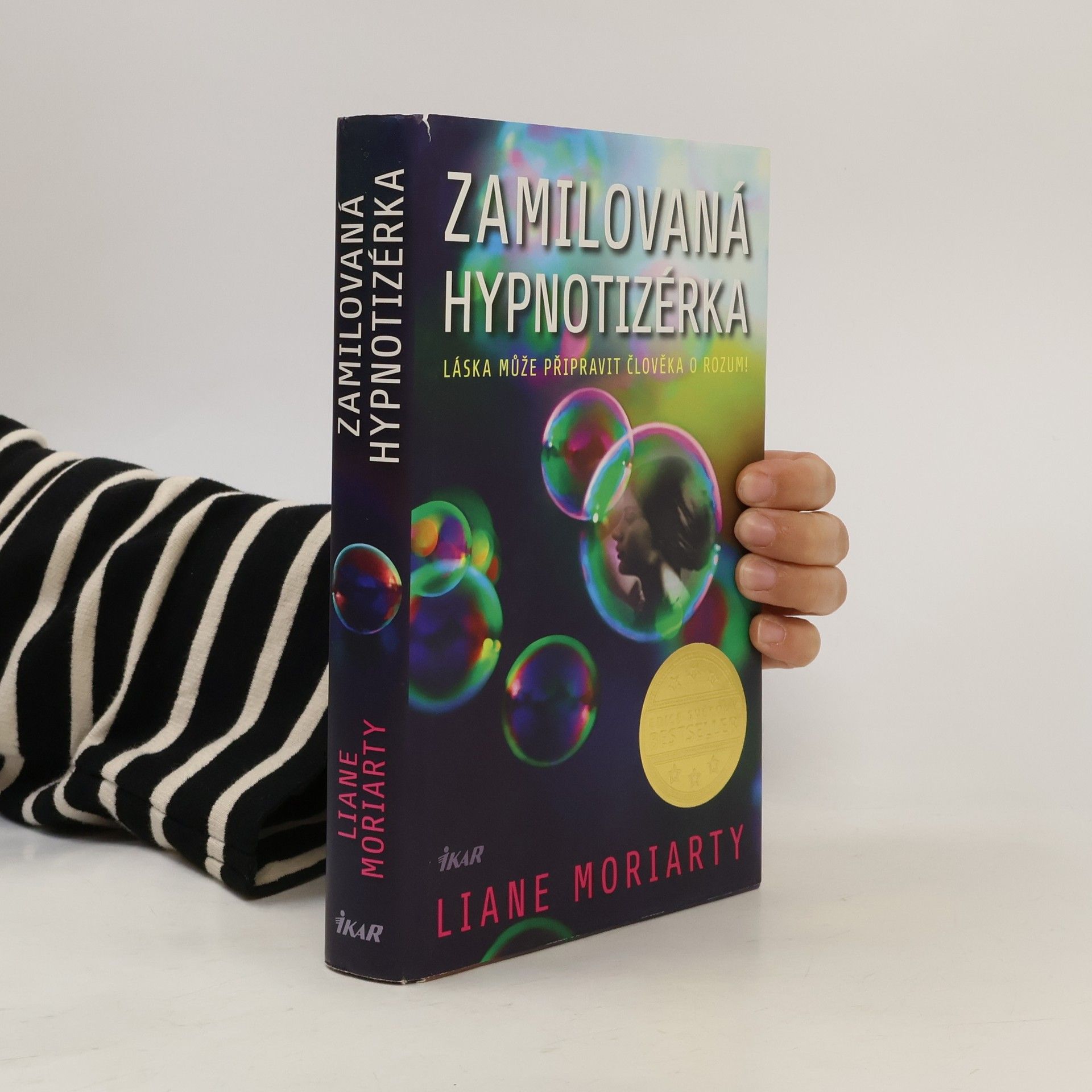 Liane Moriarty Zamilovaná hypnotizérka