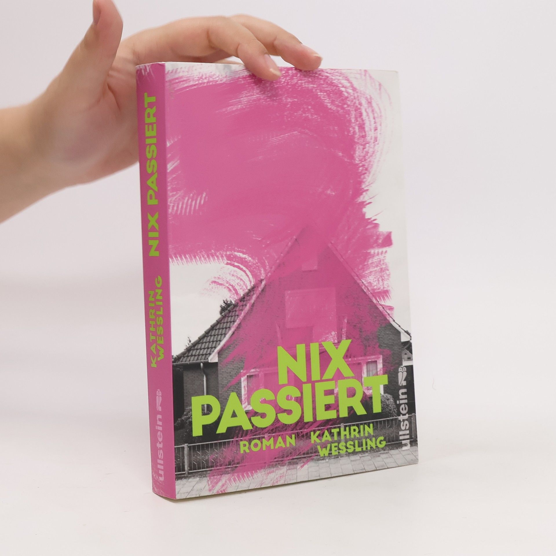 Kathrin Weßling Nix passiert