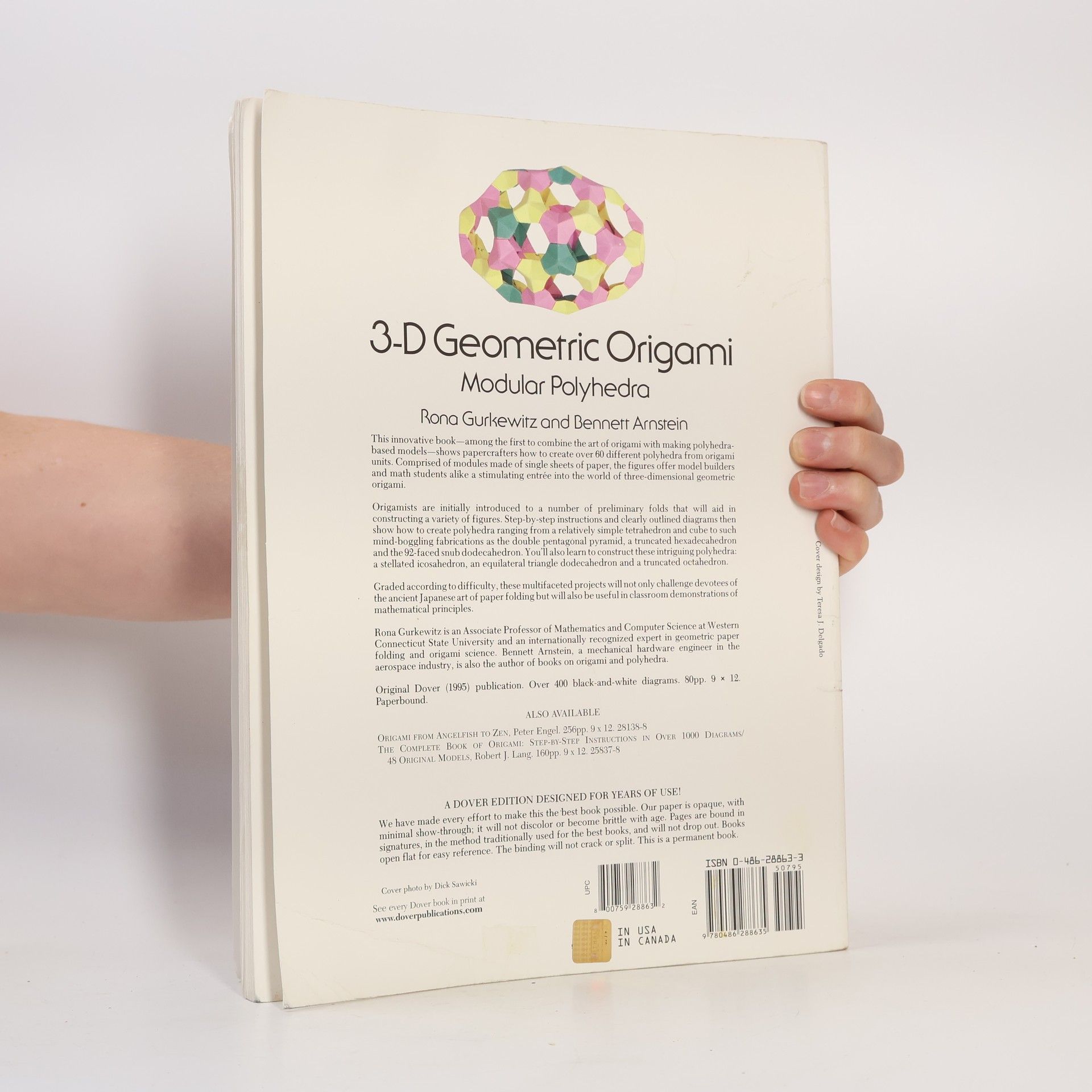 Rona Gurkewitz 3-D Geometric Origami