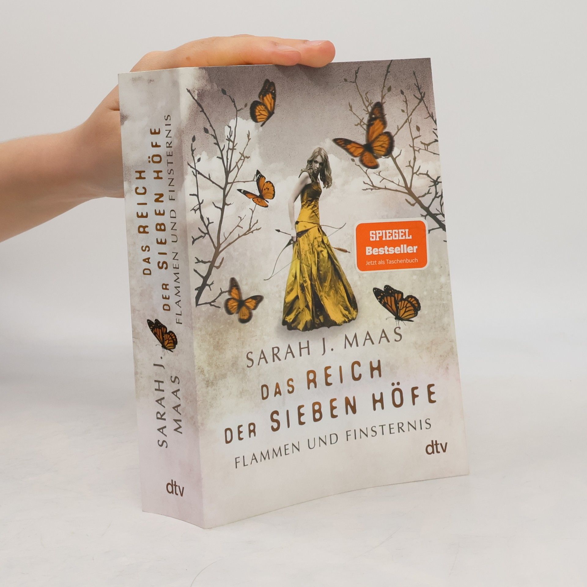 Sarah J. Maas Das Reich der Sieben Höfe. Flammen und Finsternis