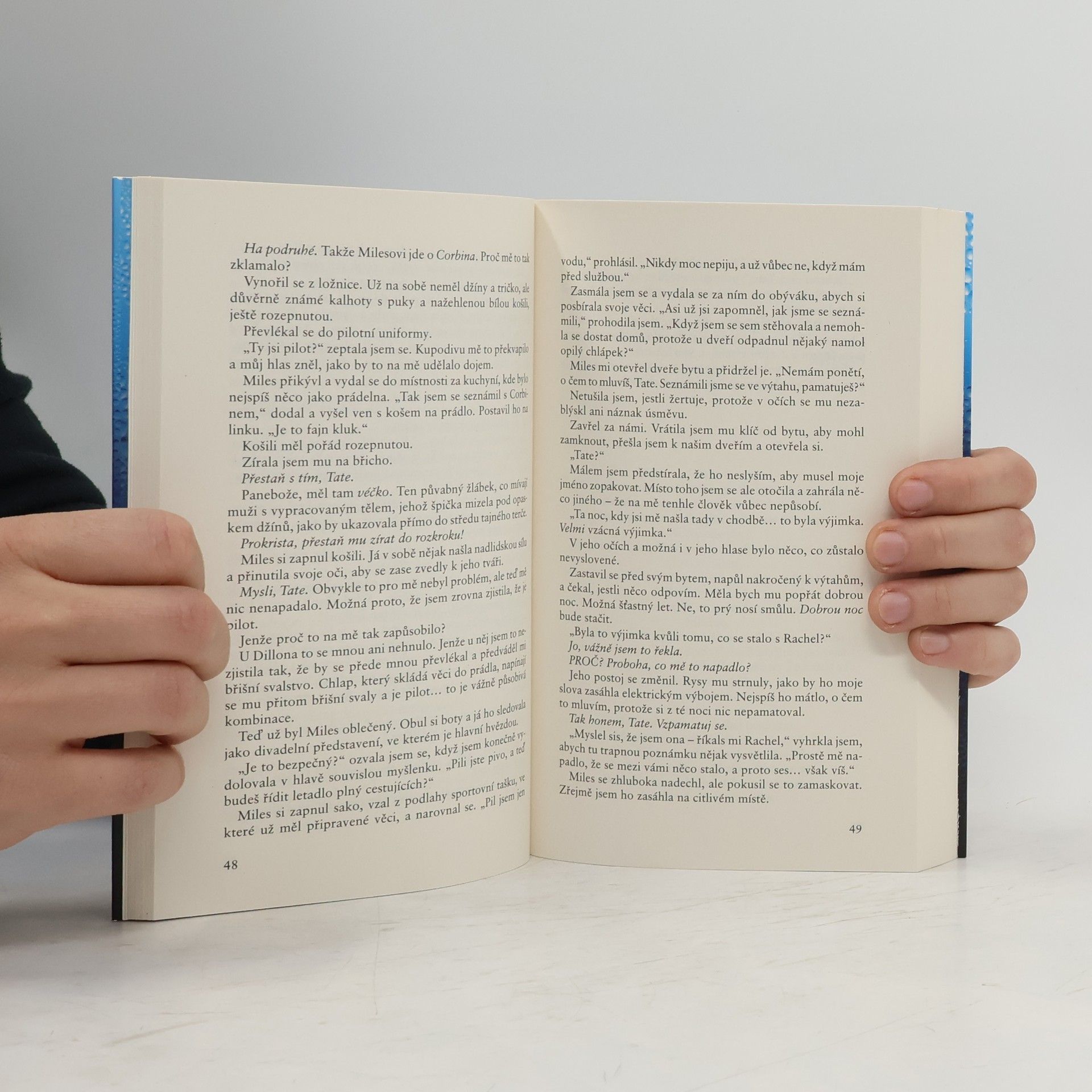 Colleen Hoover Odvrácená tvář lásky