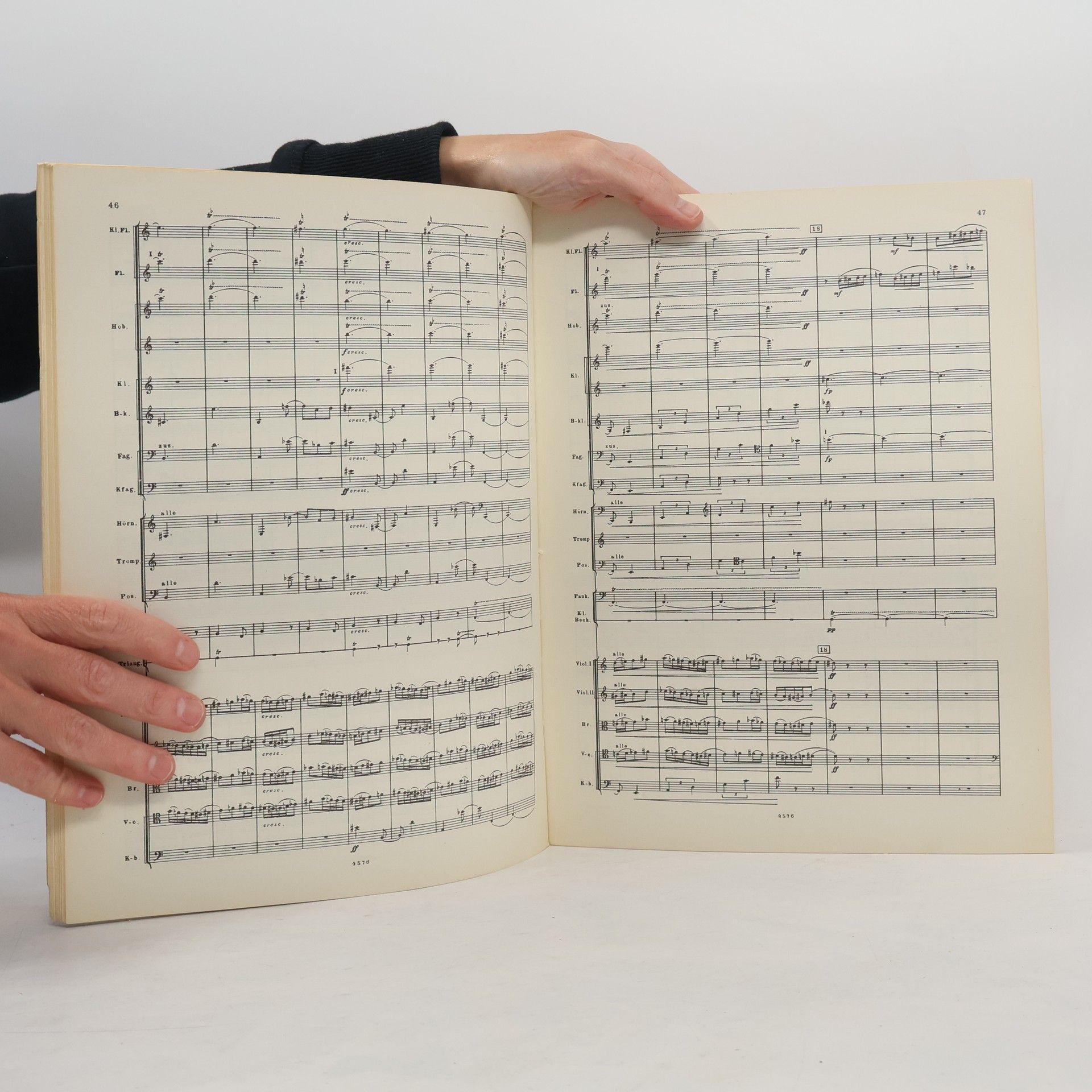 P. Hindemith Die Harmonie der Welt