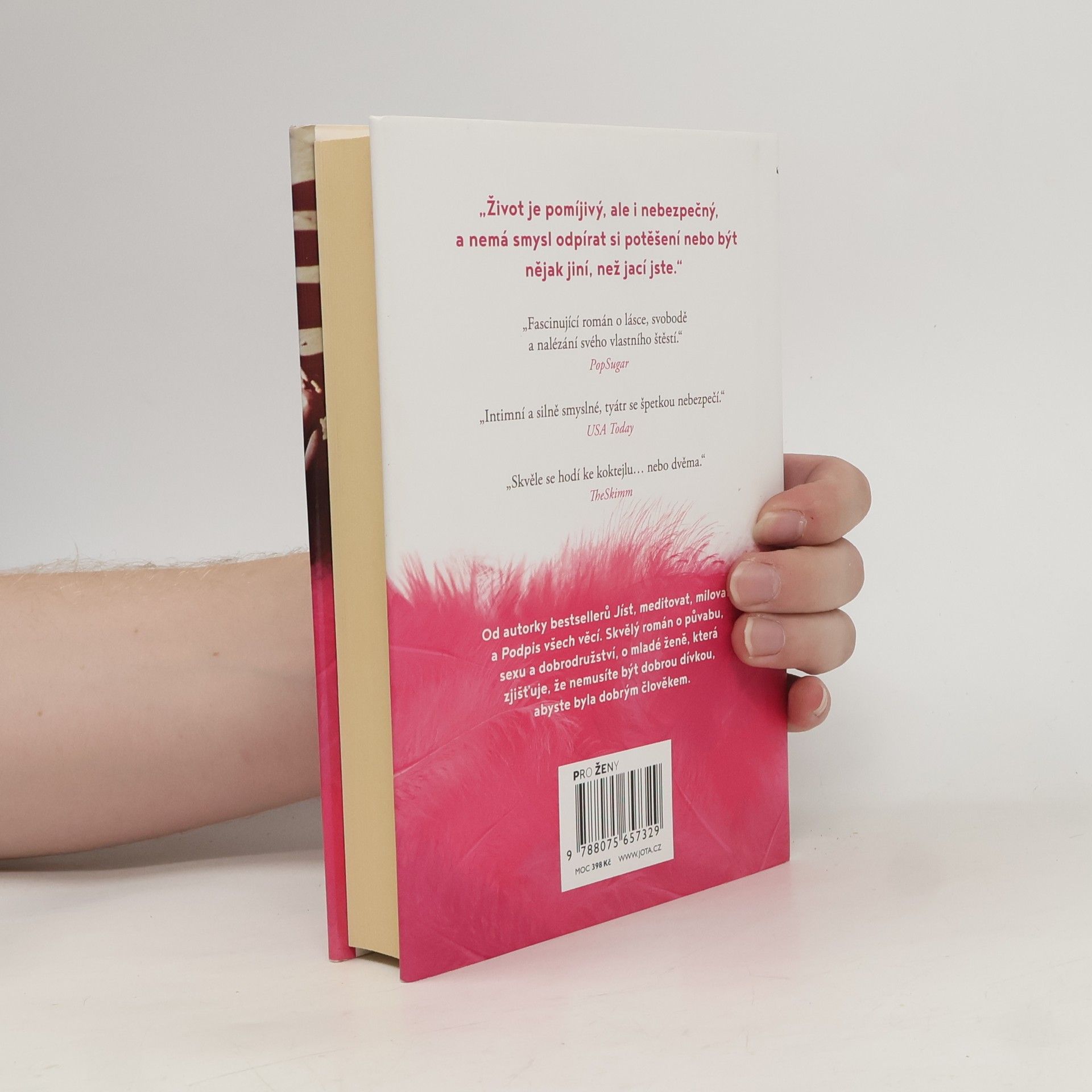 Elizabeth Gilbert Město dívek