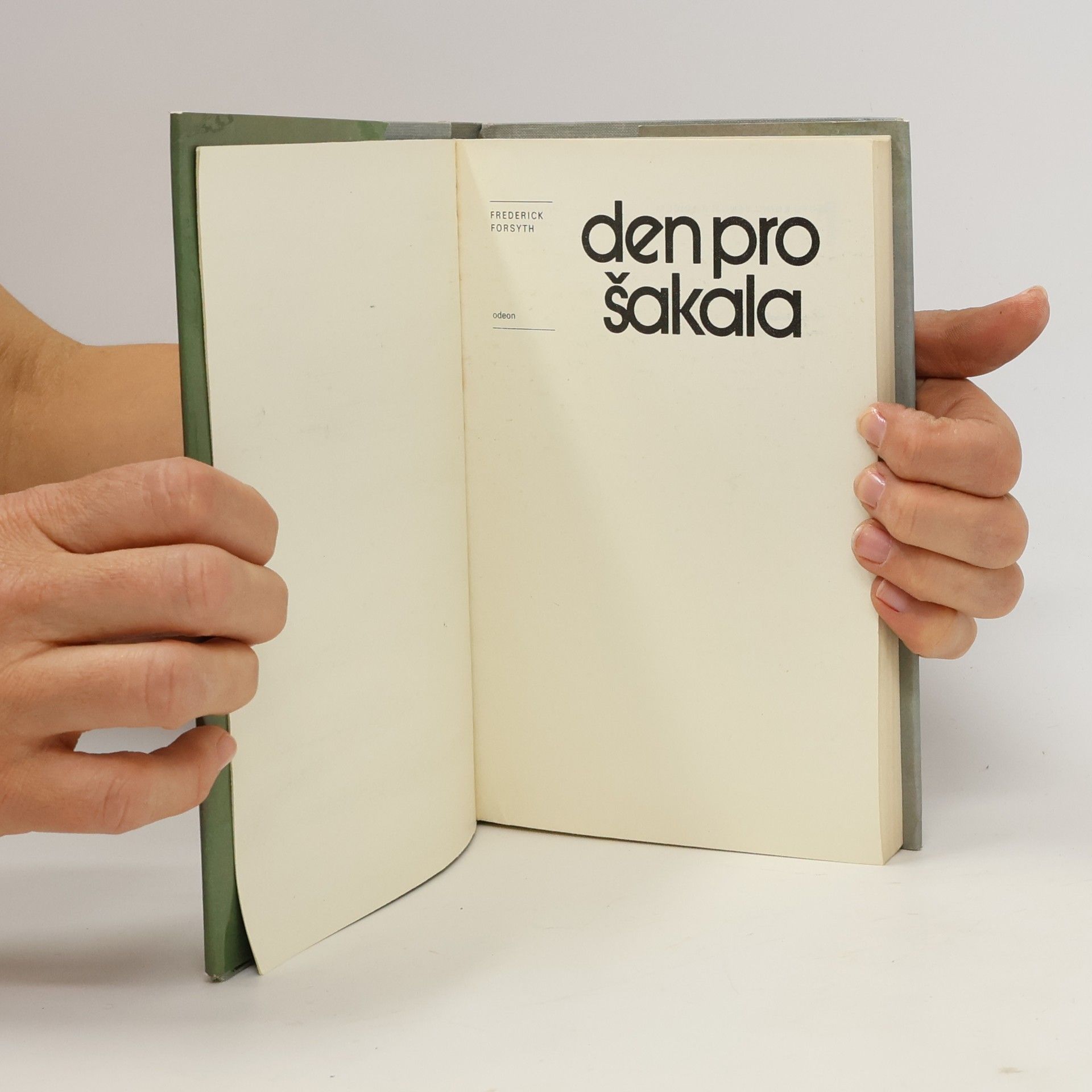 Frederick Forsyth Den pro Šakala