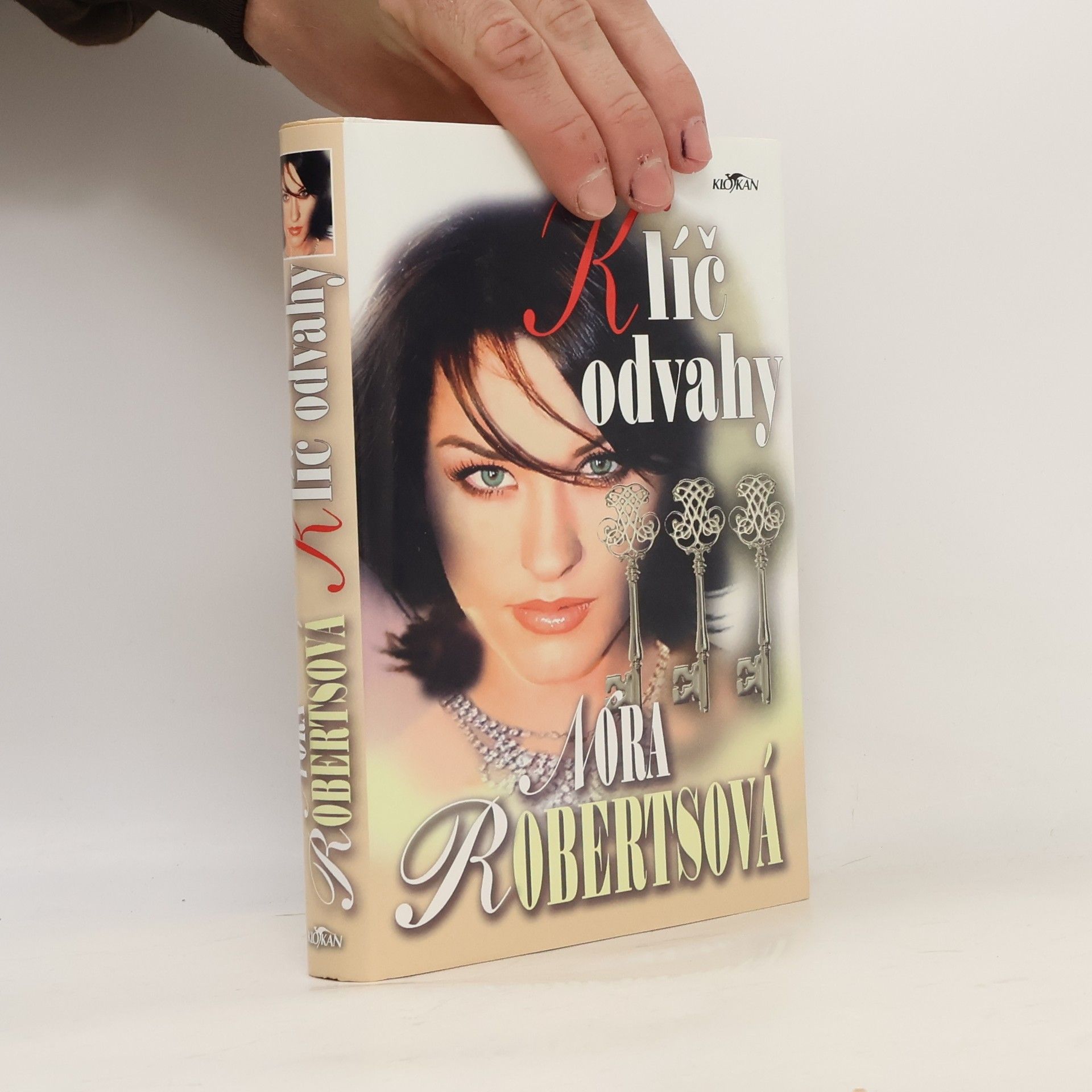 Nora Roberts Klíč odvahy