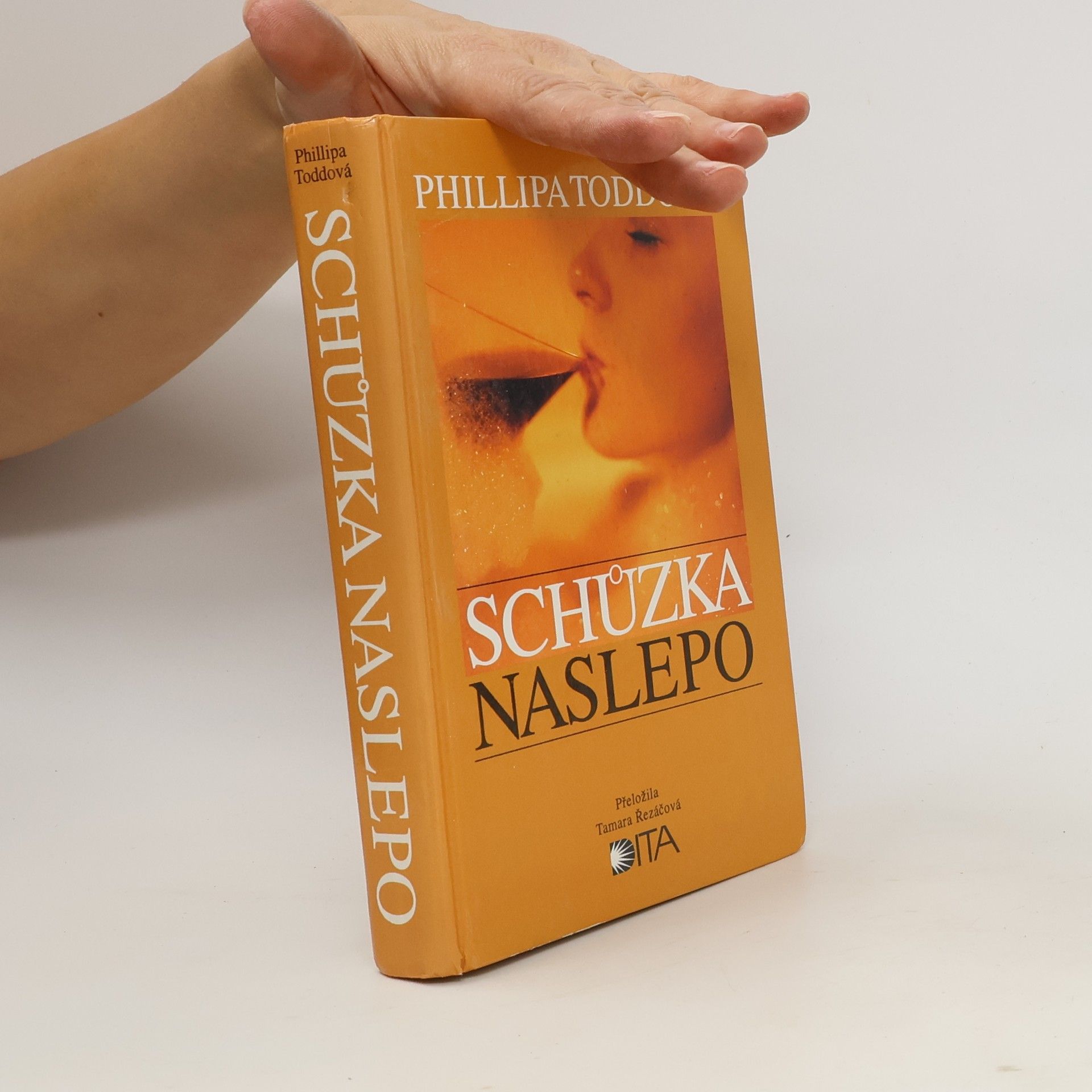 Phillipa Todd Schůzka naslepo