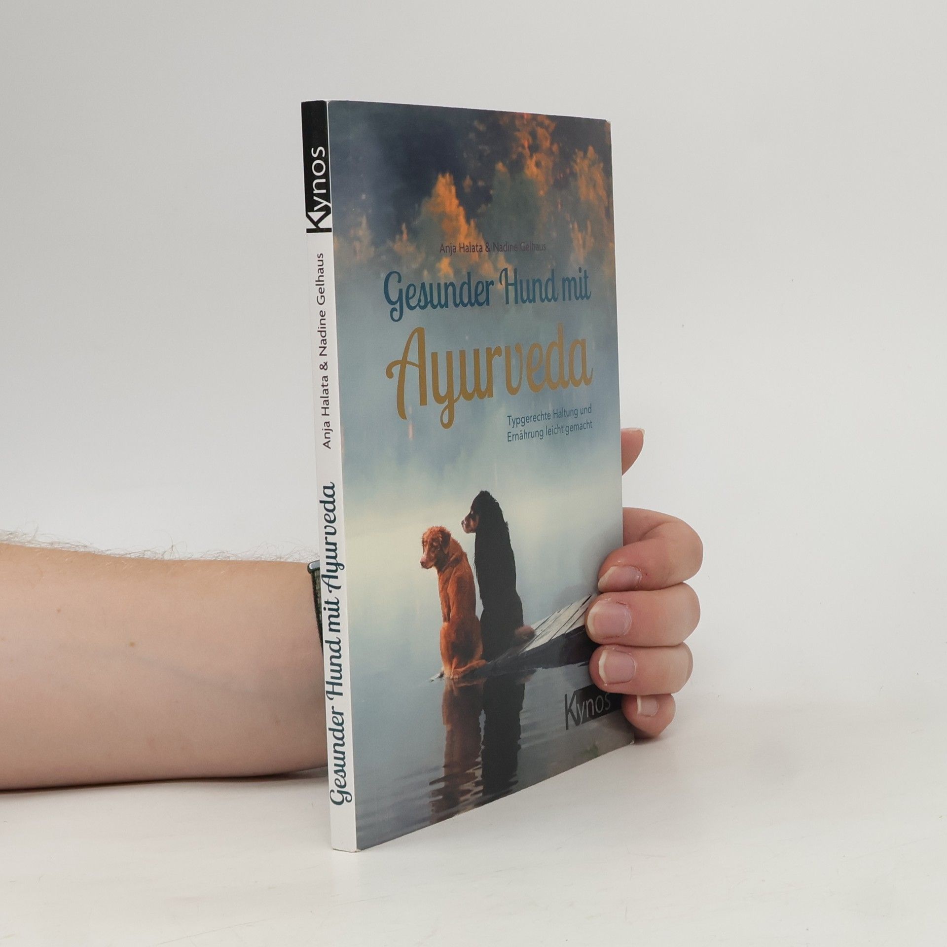 Gesunder Hund mit Ayurveda