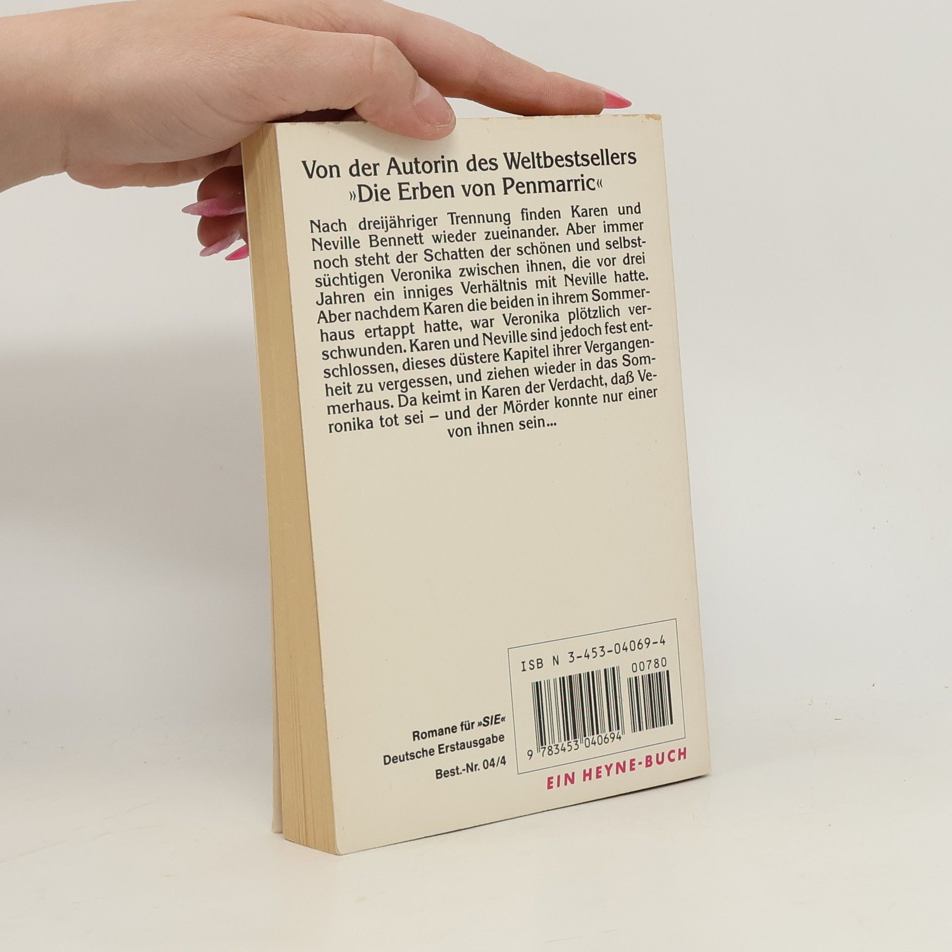 Susan Howatch Der Ungebetene Gast. Ein Schatten Fällt Auf Ihre Liebe