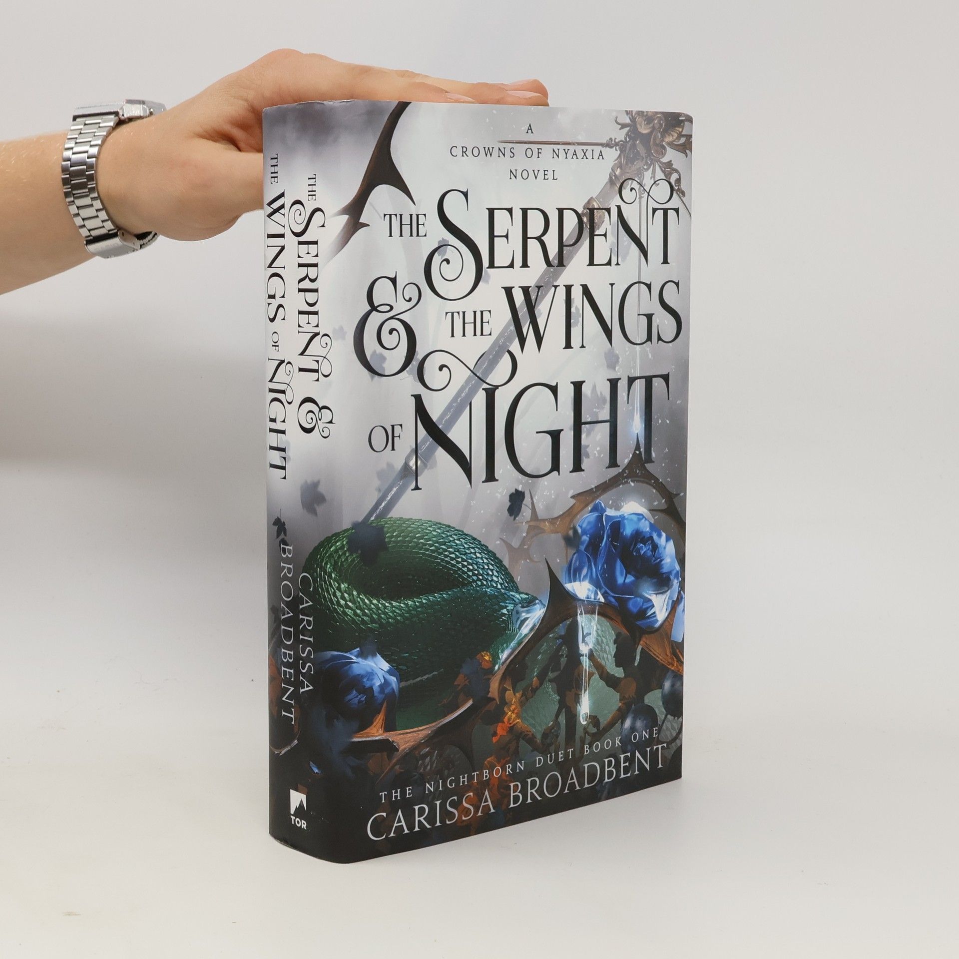 Carissa Broadbent The Serpent and the Wings of Night