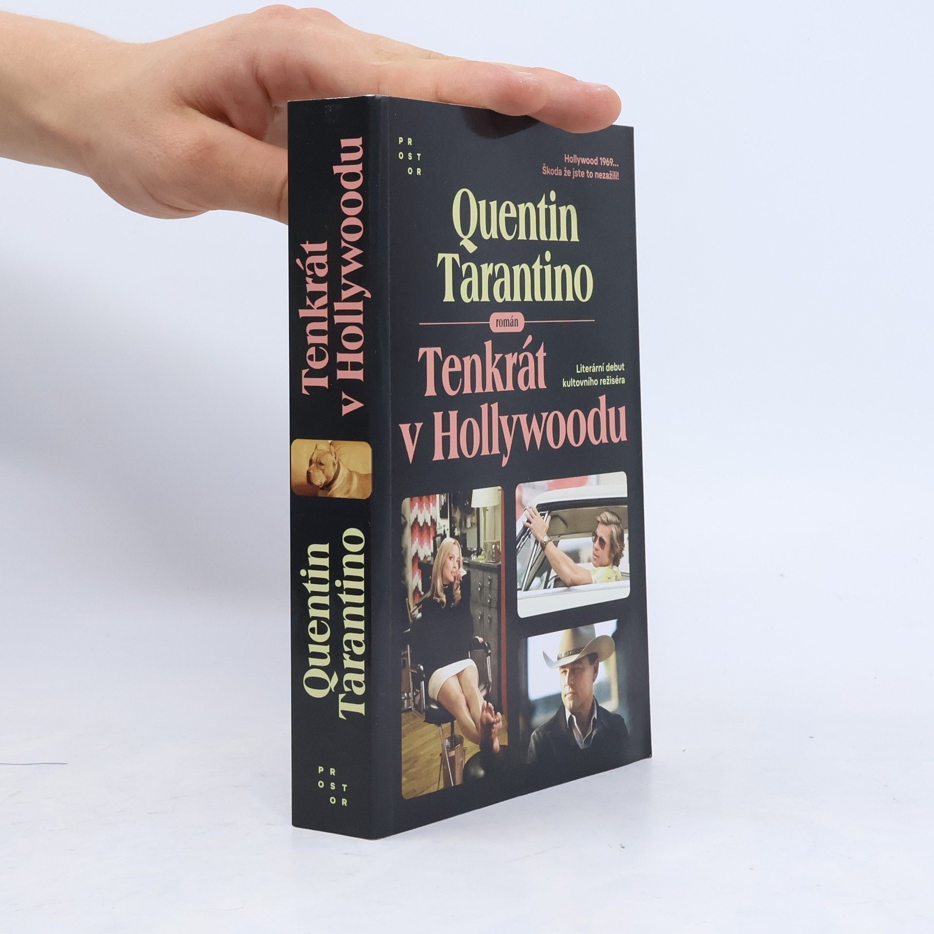 Quentin Tarantino Tenkrát v Hollywoodu : román