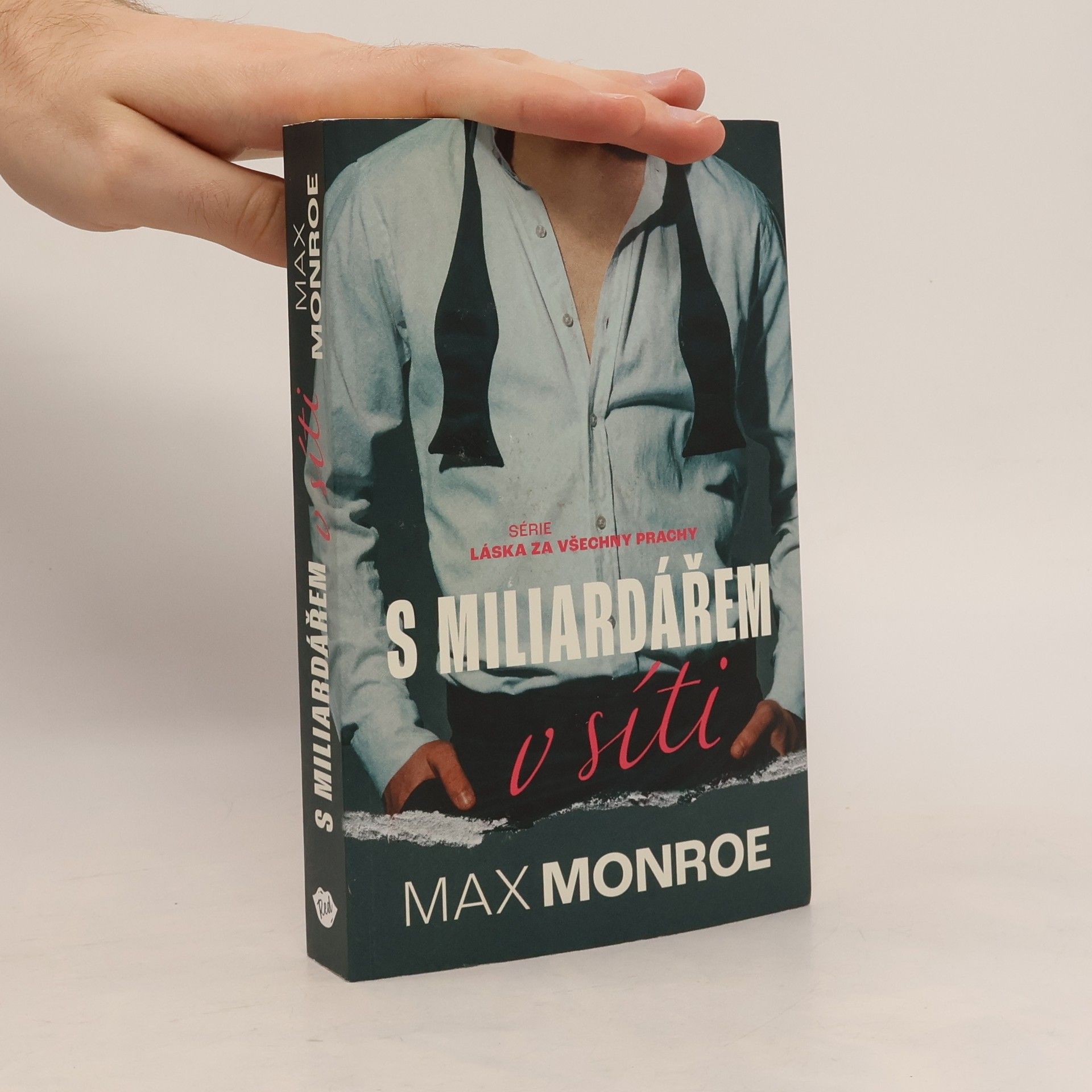 Max Monroe S miliardářem v síti