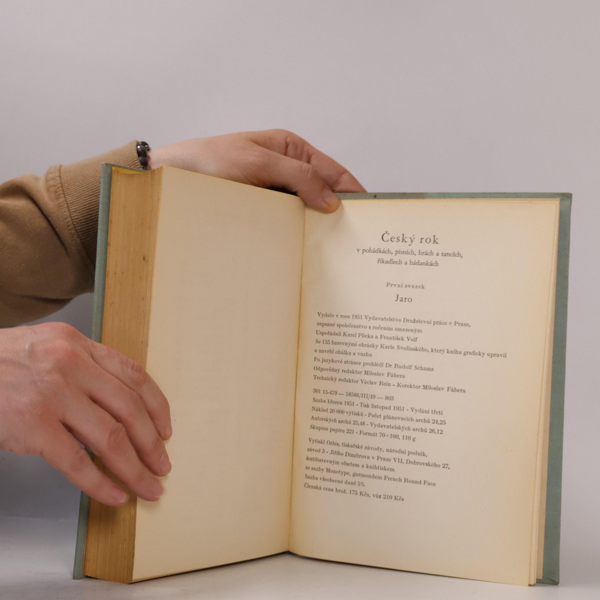 Karel Plicka Český rok v pohádkách, písních, hrách a tancích, říkadlech a hádankách. Jaro
