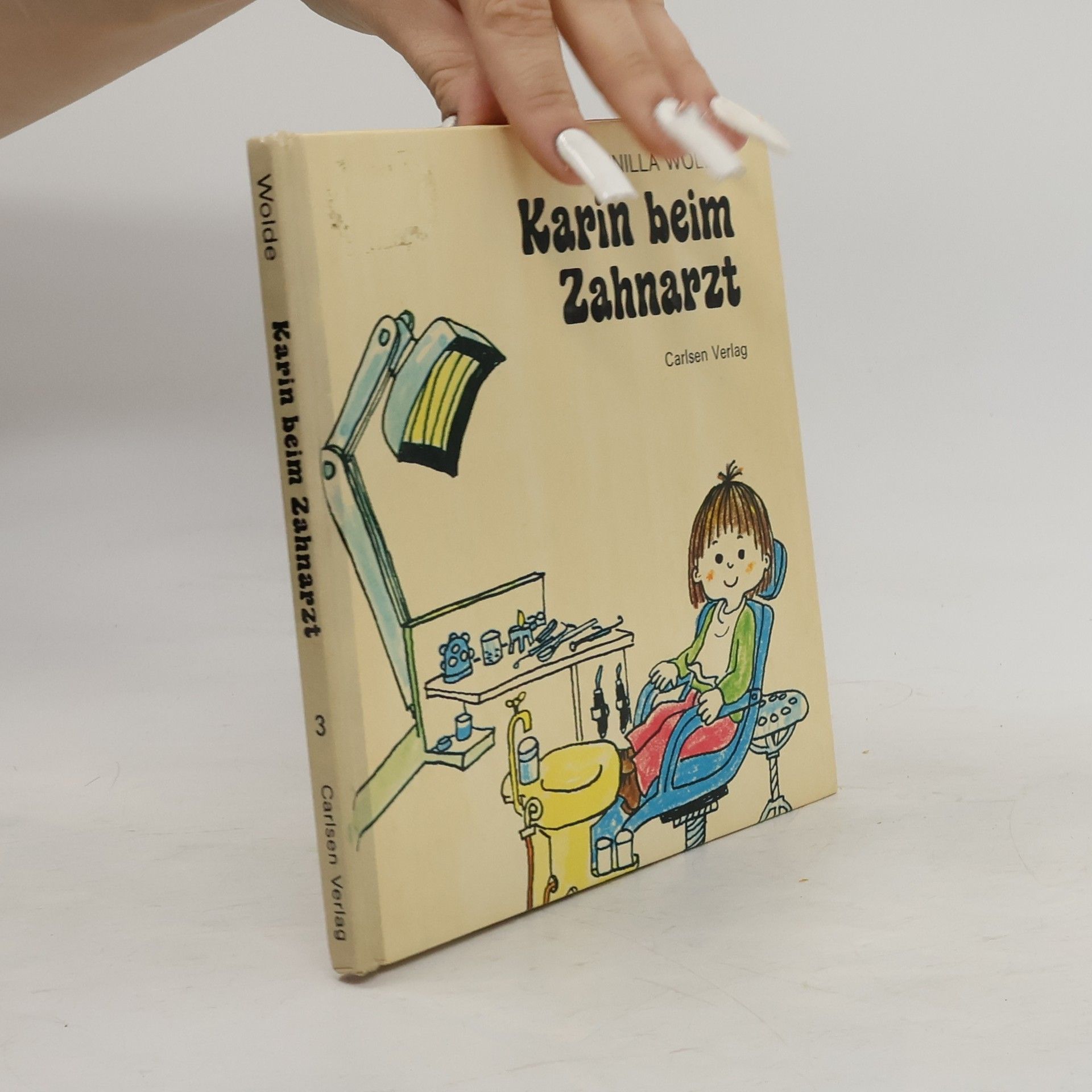 Karin beim Zahnarzt