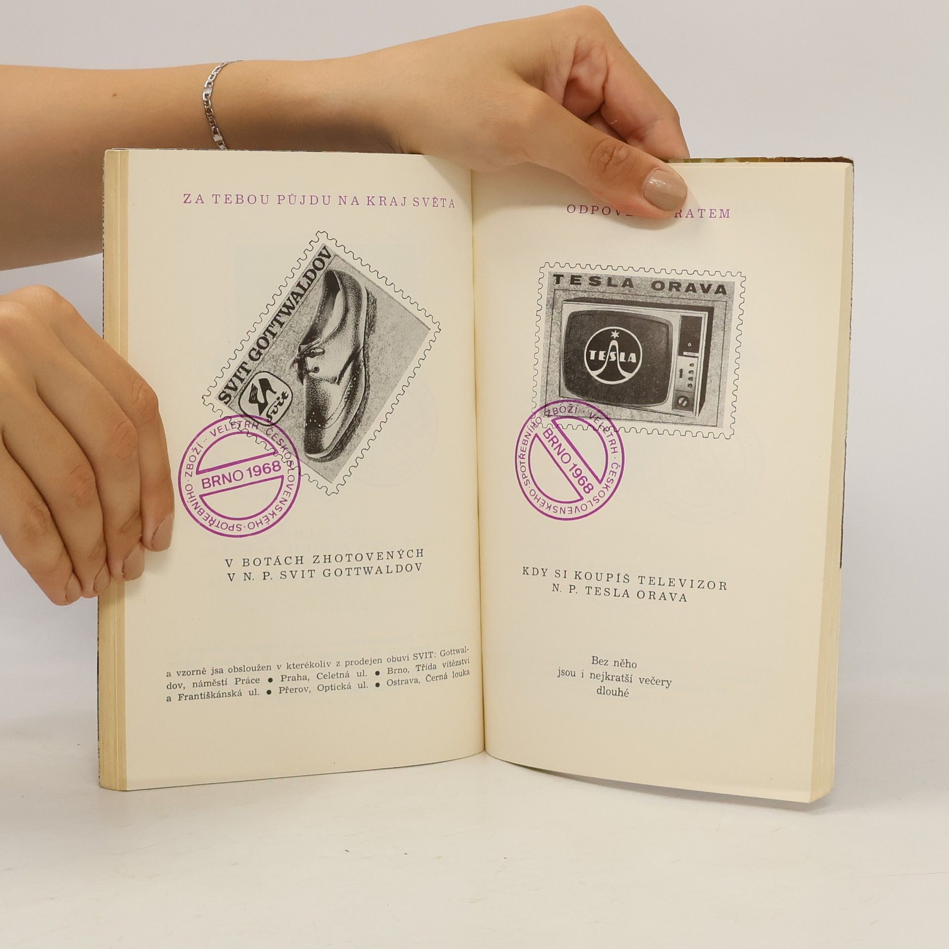 Autorenkollektiv Tajemník lásky a všelikých jiných otázek společenských