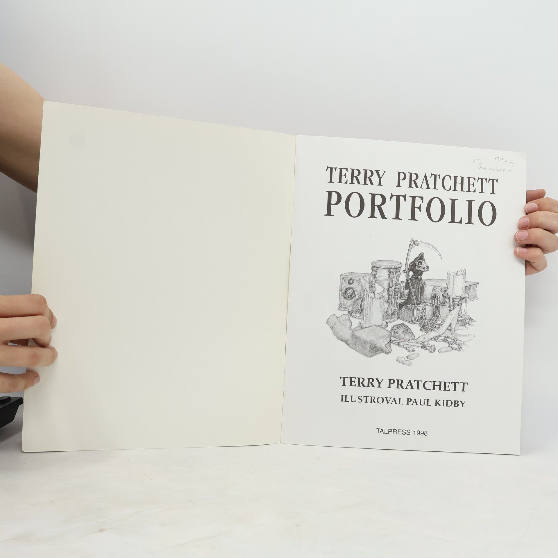 Terry Pratchett Terry Pratchett. Portfolio