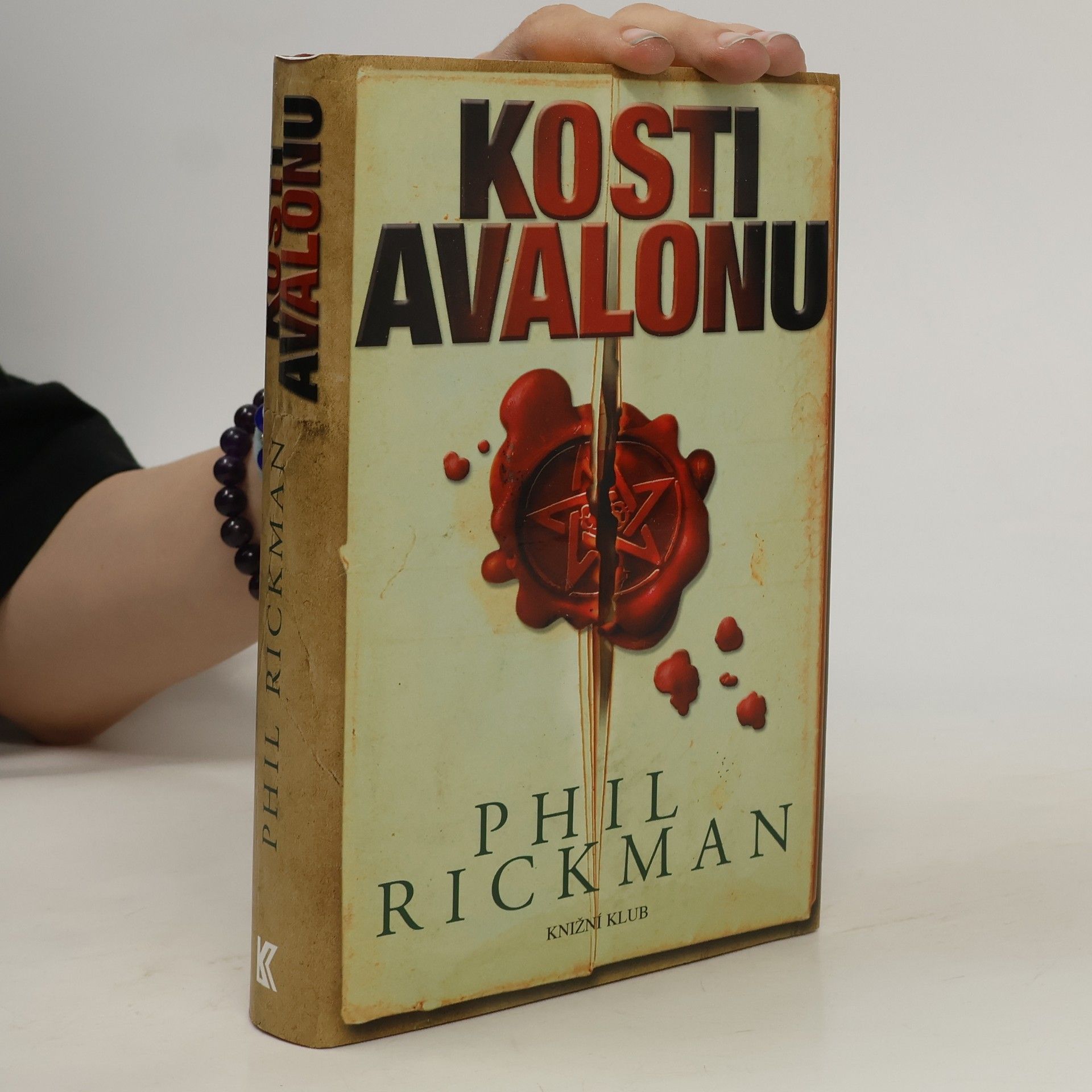 Philip Rickman Kosti Avalonu