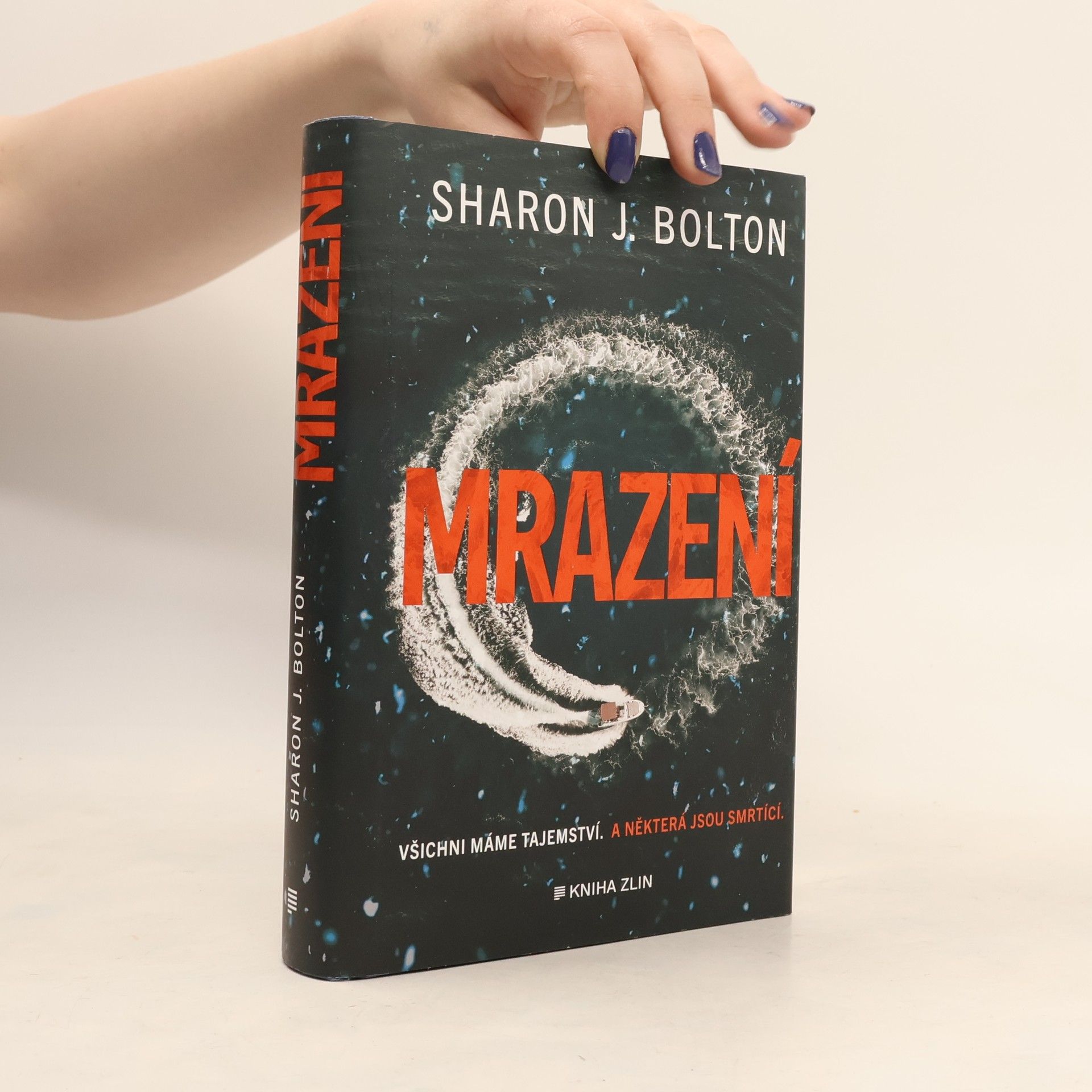 S. J. Bolton Mrazení