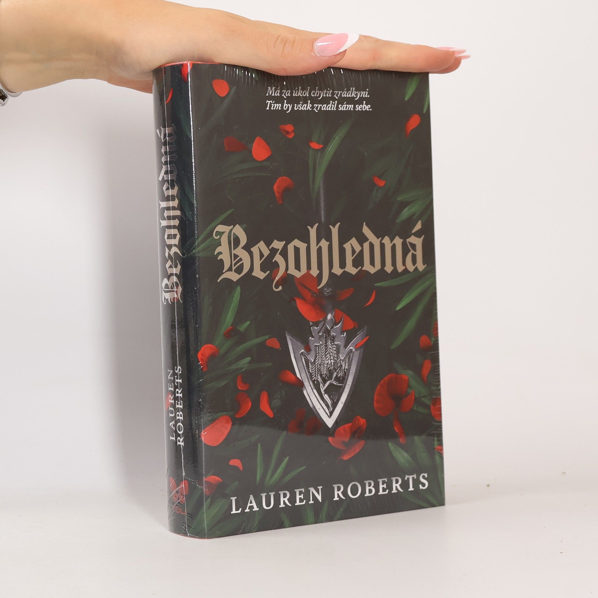 Lauren Roberts Bezohledná