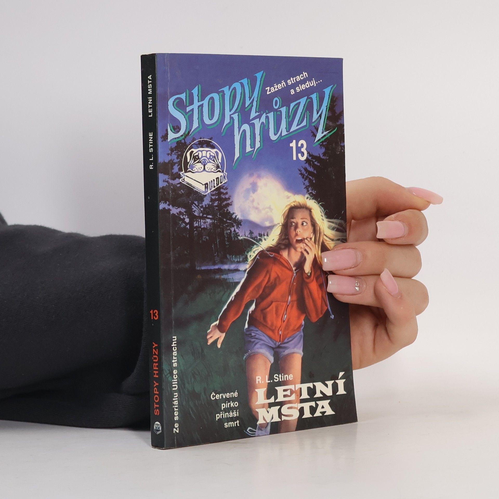 R. L. Stine Letní msta - Stopy hrůzy, svazek 13