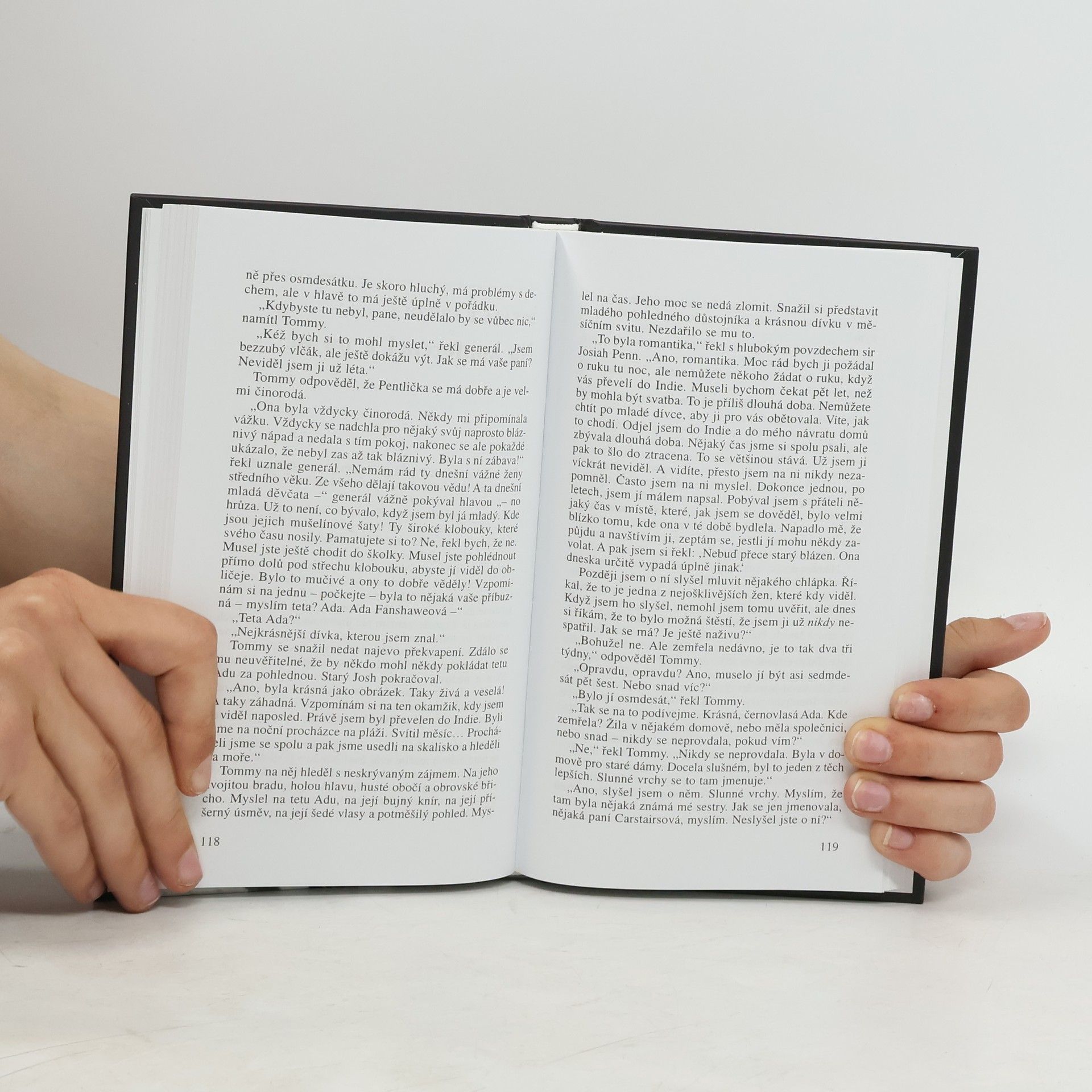 Agatha Christie Dům u kanálu