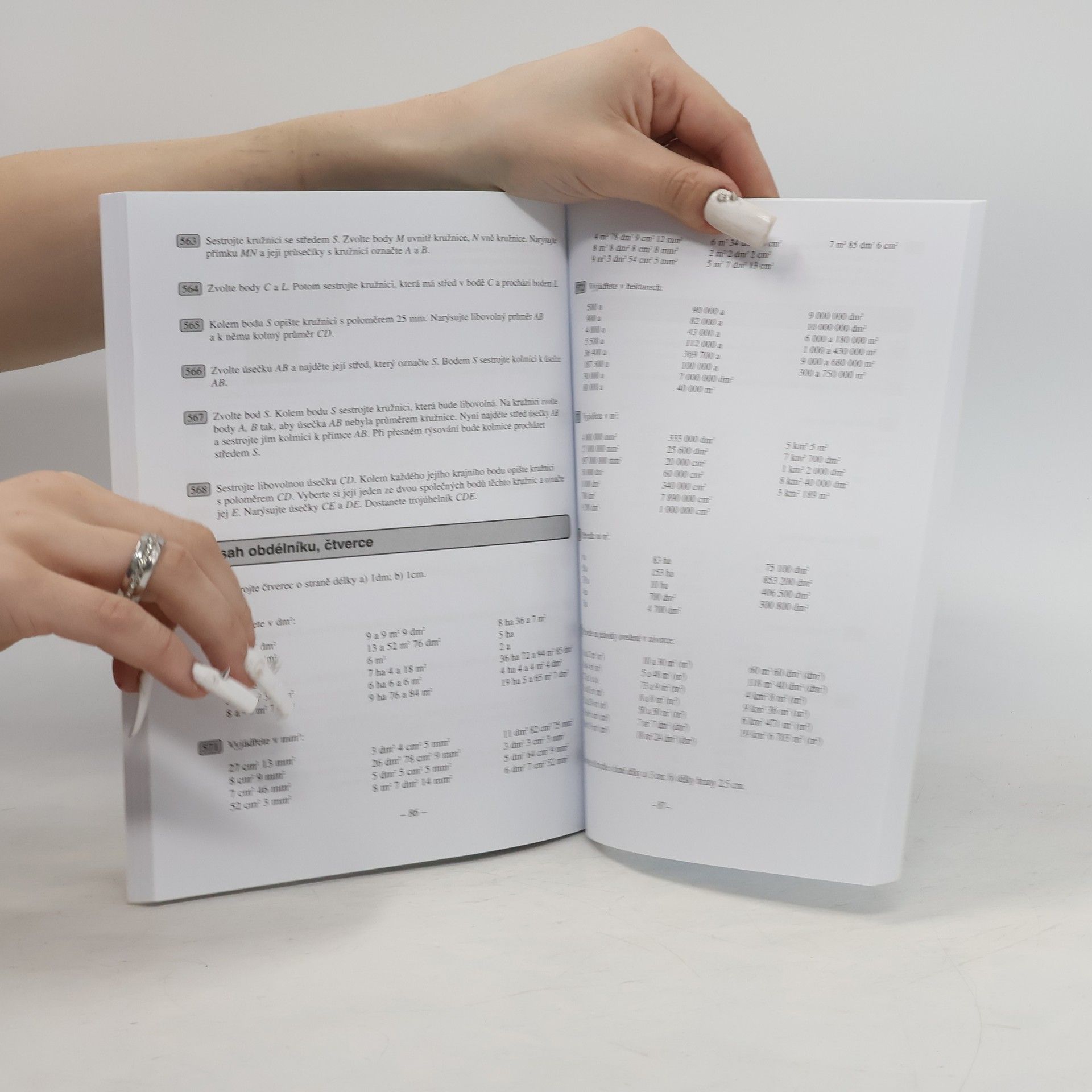 Emílie Ženatá Sbírka úloh z matematiky pro 6. ročník