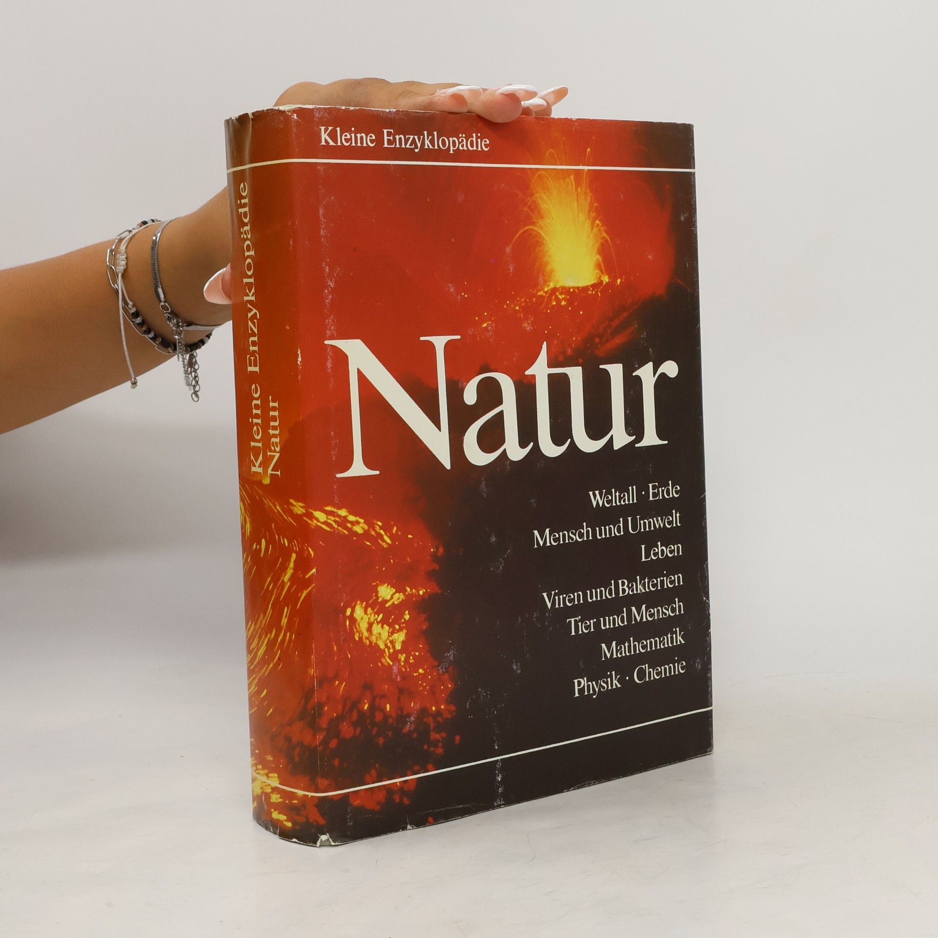 AA.VV. Natur