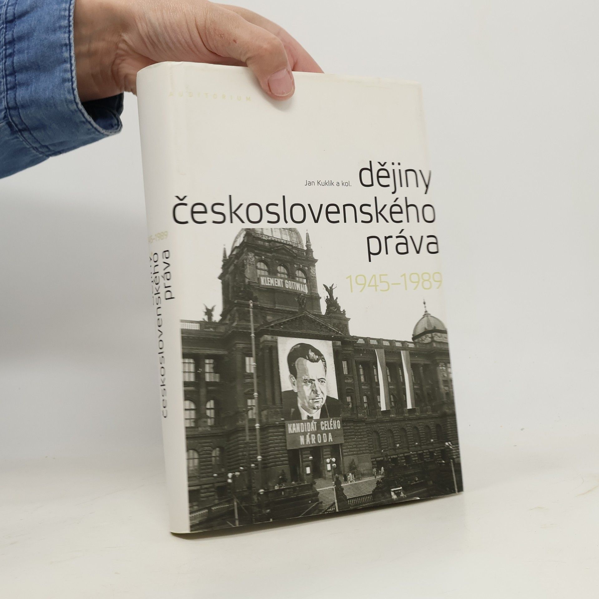 Jan Kuklík ml. Dějiny československého práva 1945–1989