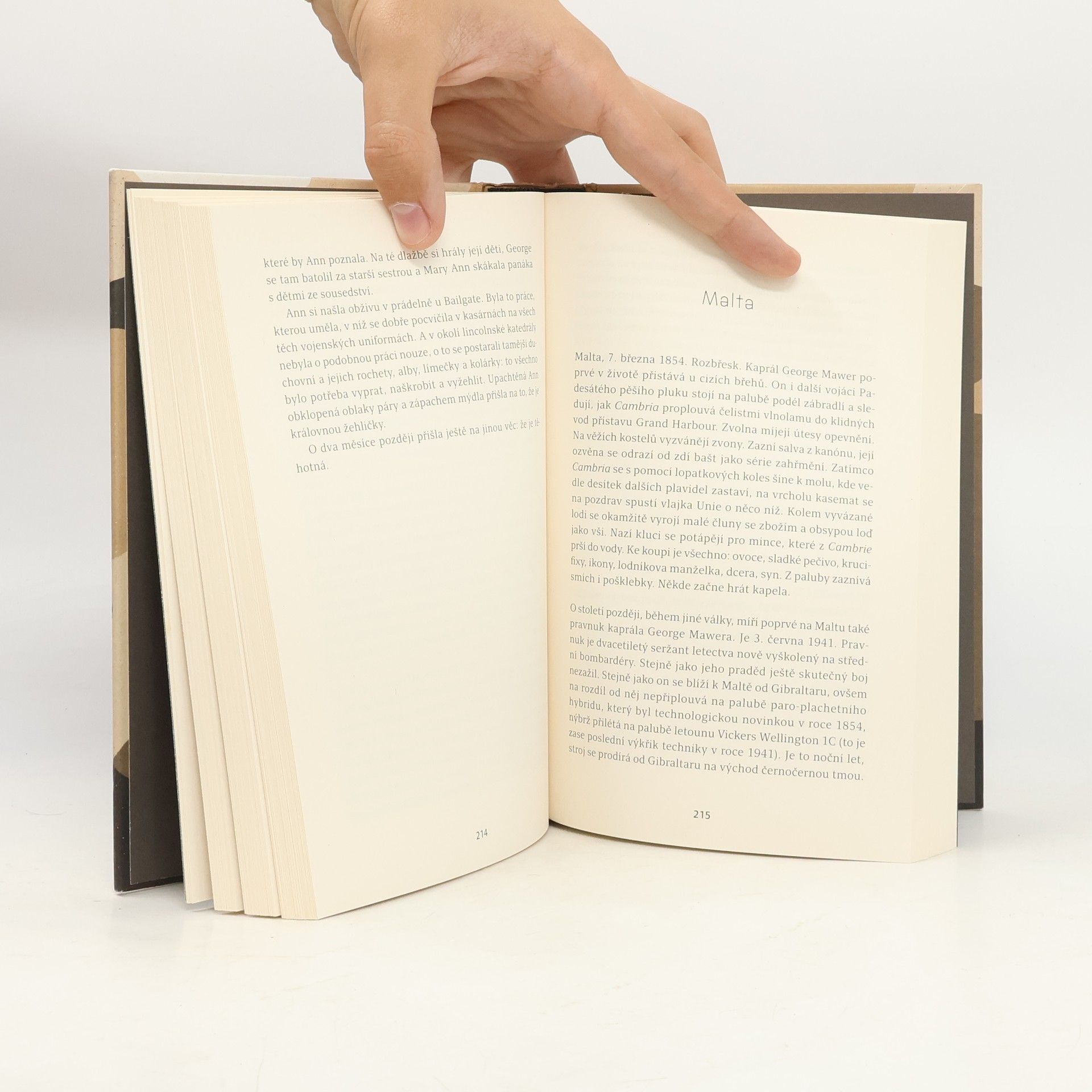 Simon Mawer Anatomie rodu