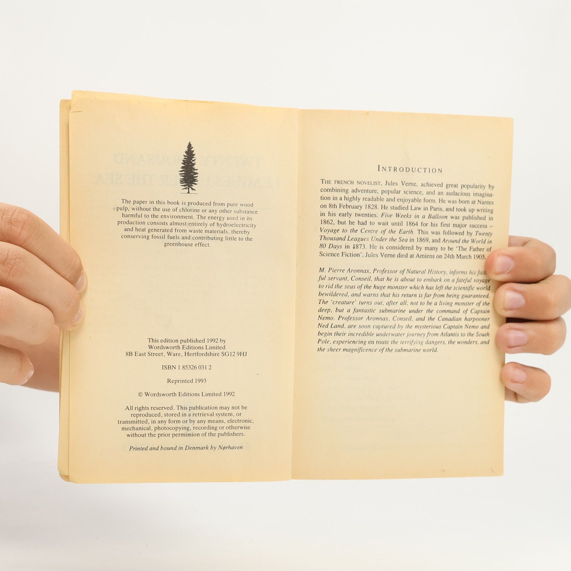 Jules Verne Twenty Thousand Leagues Under the Sea