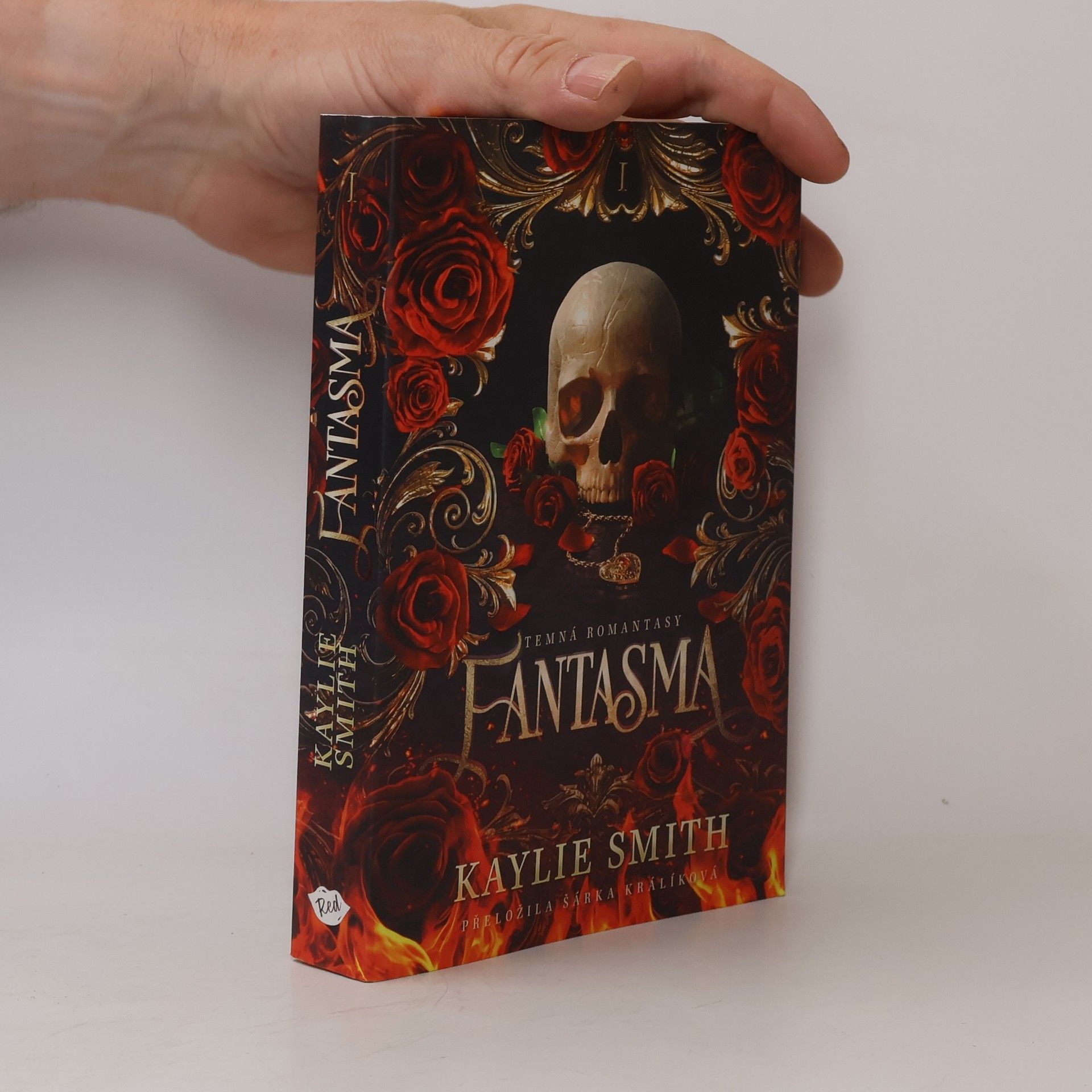 Kaylie Smith Hříšné hry. První díl, Fantasma