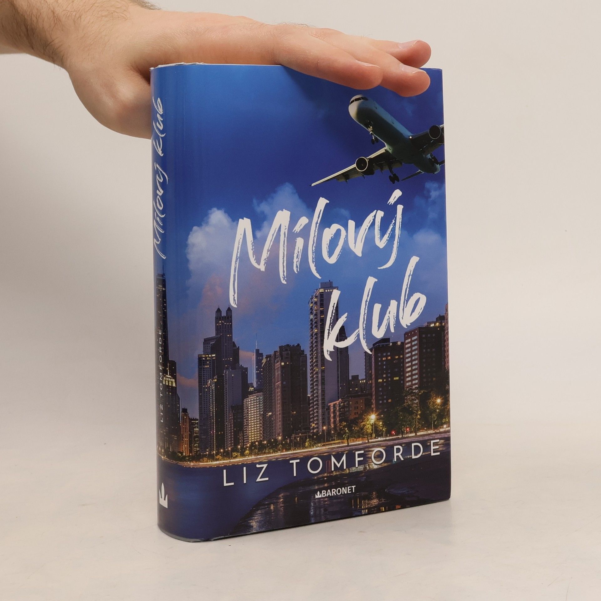 Liz Tomforde Mílový klub