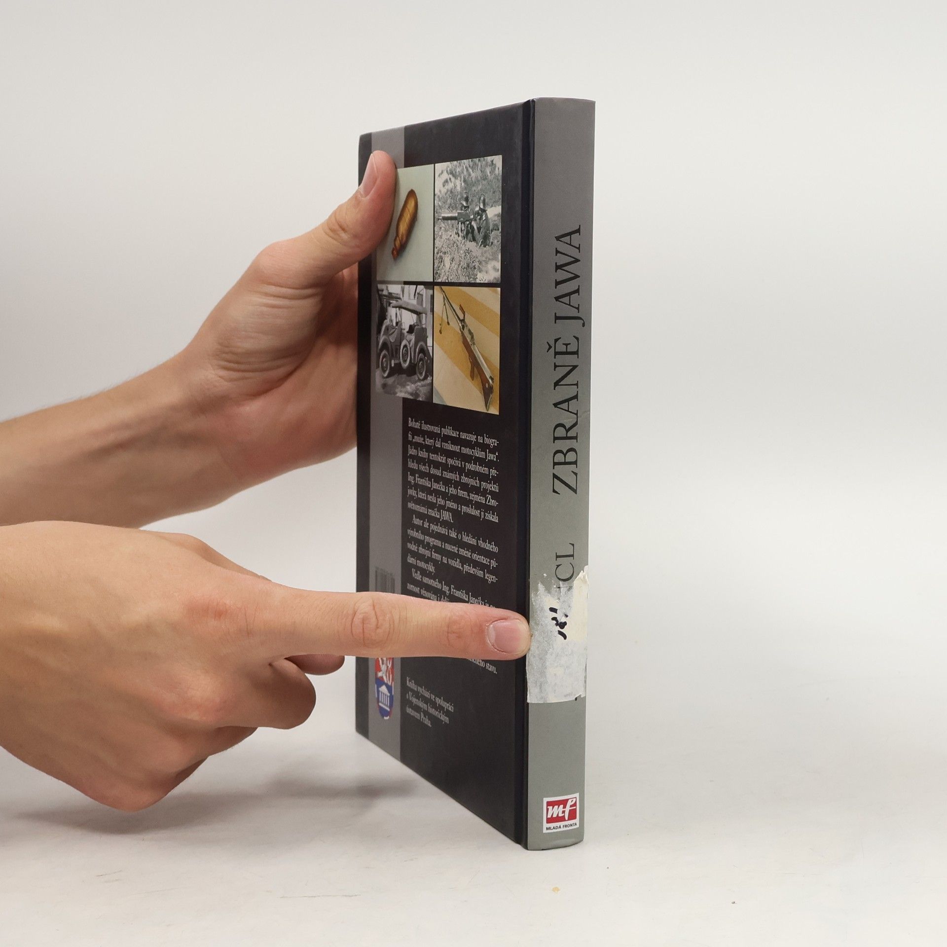 Jiří Fencl Zbraně JAWA - Zbrojní projekty firmy Ing. F. Janeček