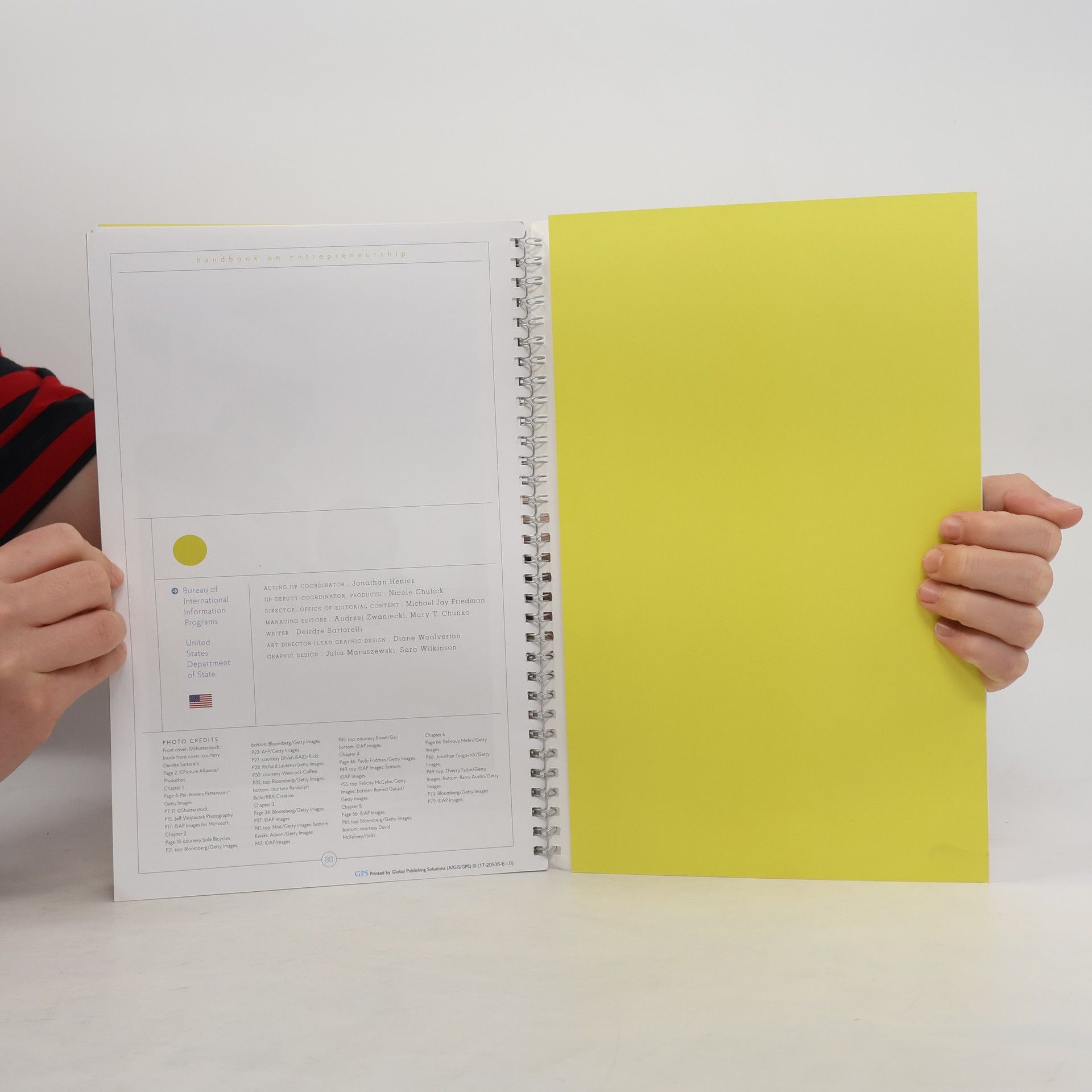 Various authors Startup Smart. A handbook for entrepreneurs